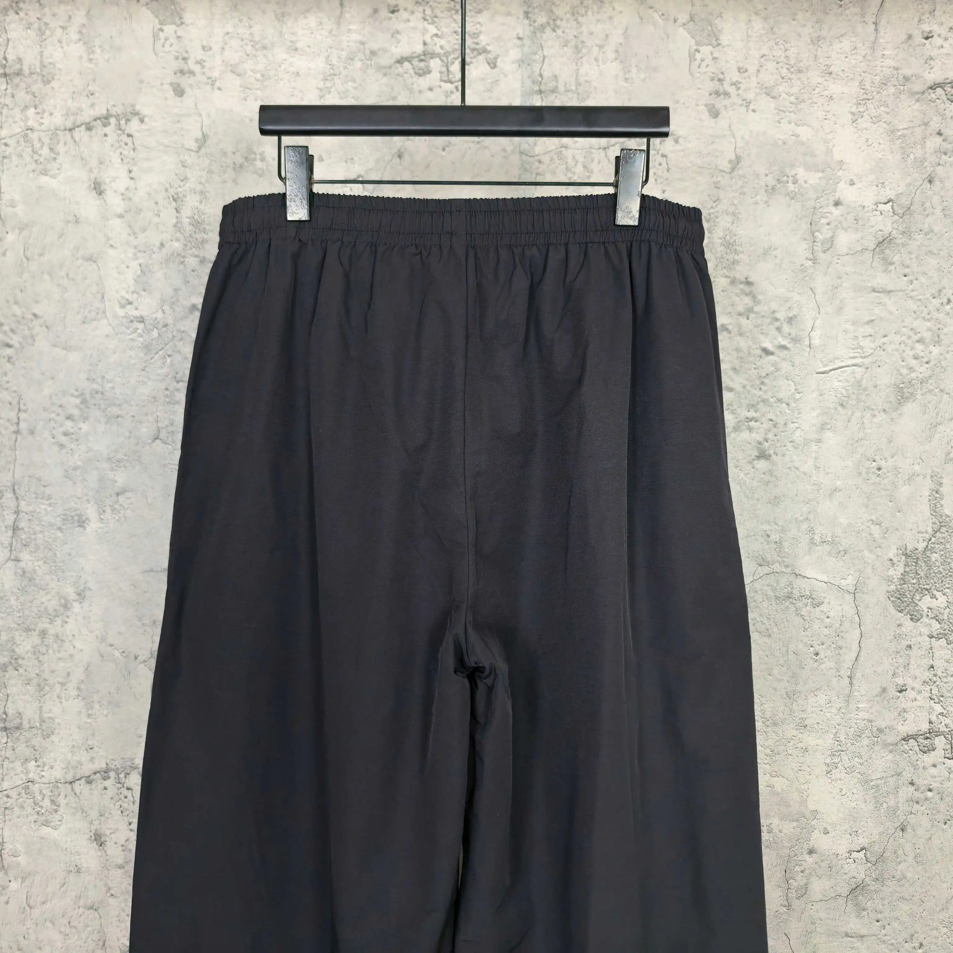 Contrast-Panel Technical Wide-Leg Trousers D19024519 — view 6
