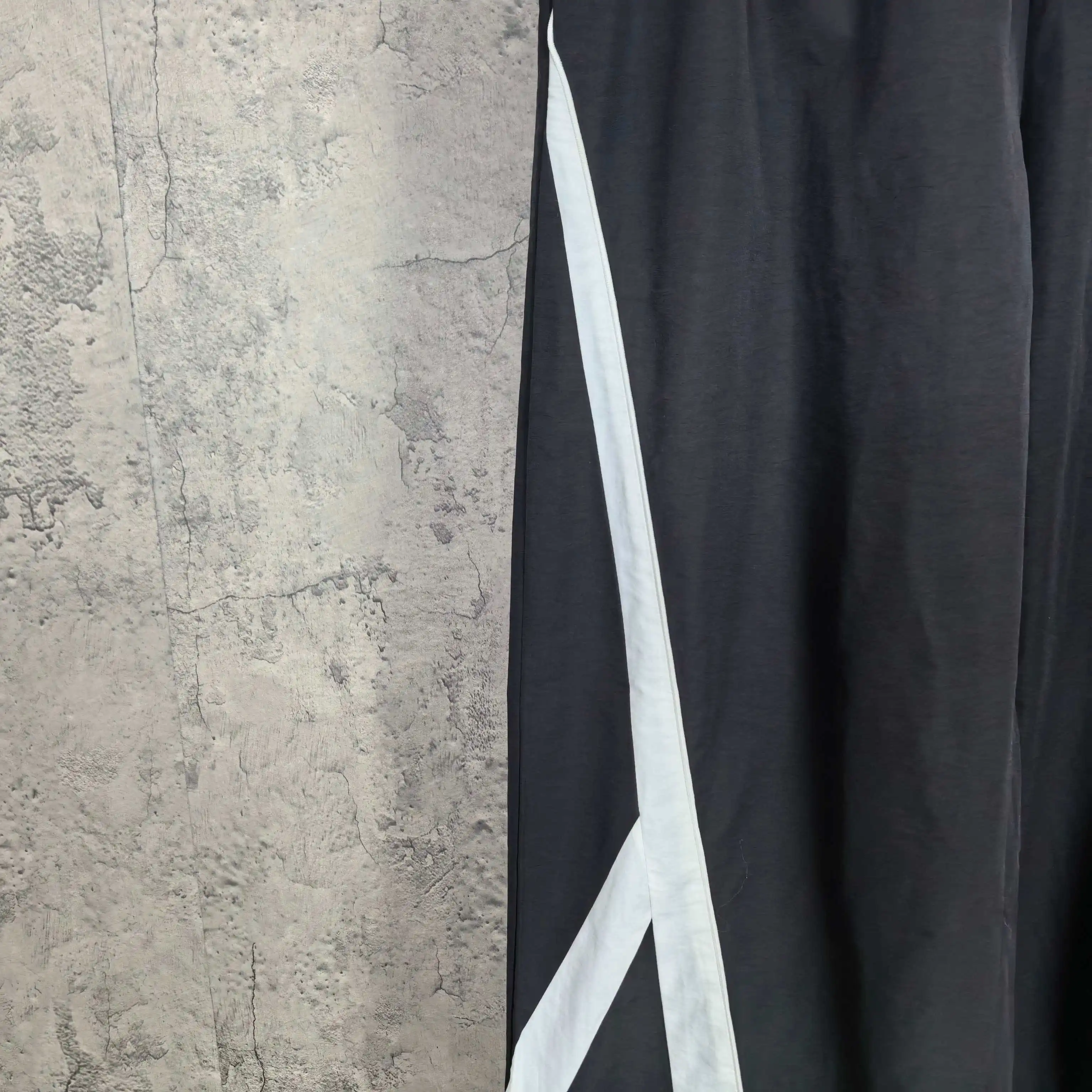 Contrast-Panel Technical Wide-Leg Trousers D19024519 — view 7