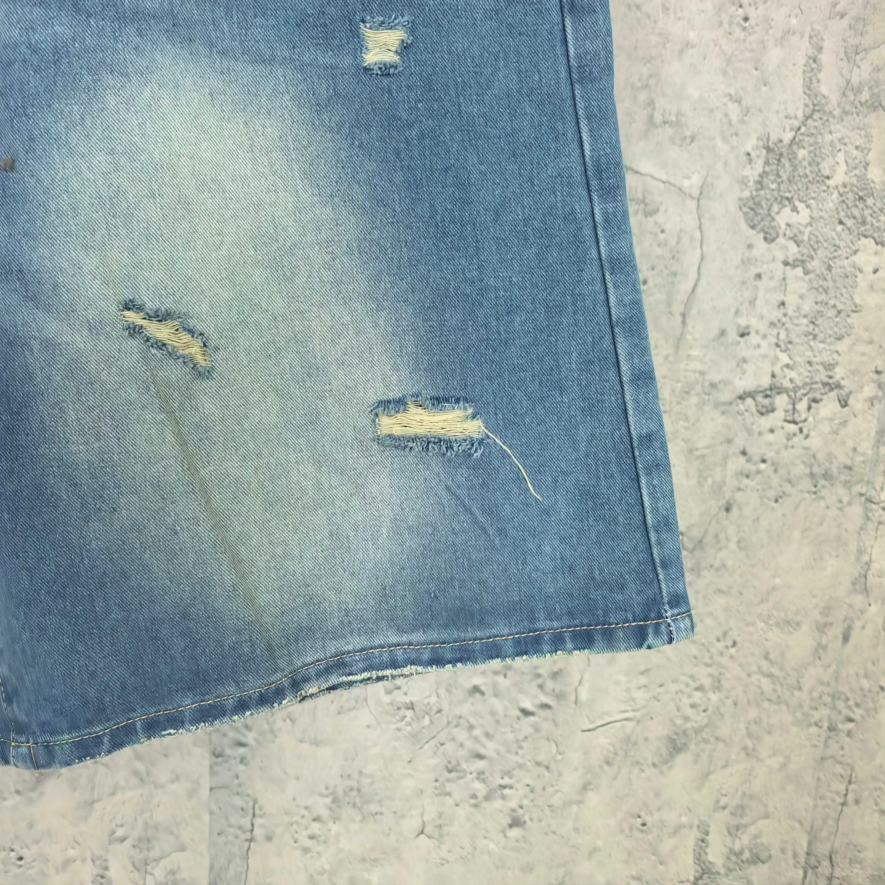 Distressed Trompe L'oeil Print Denim Shorts D19024540 — view 11