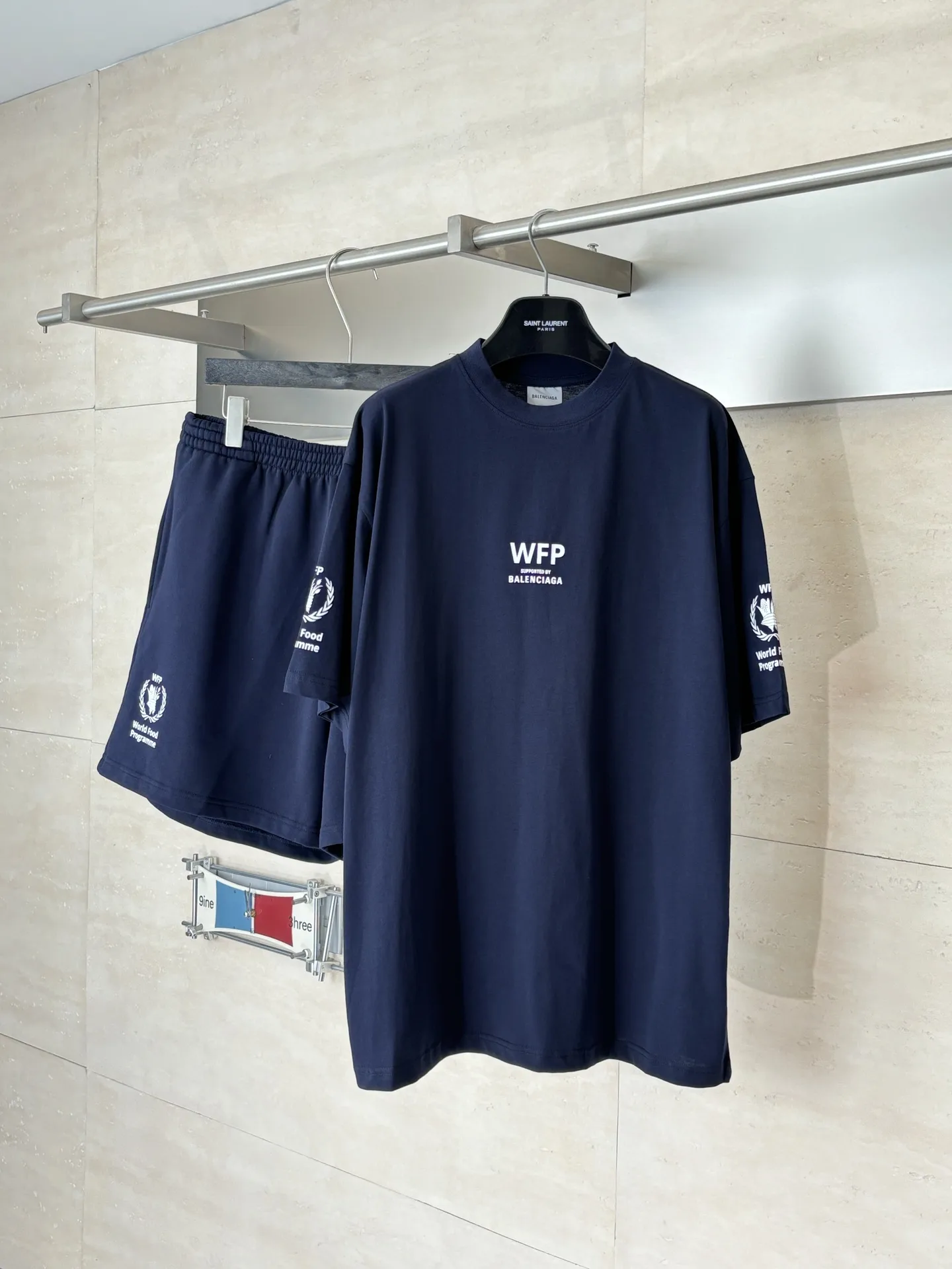 WFP Logo Oversized Cotton T-Shirt D19018641 — view 4