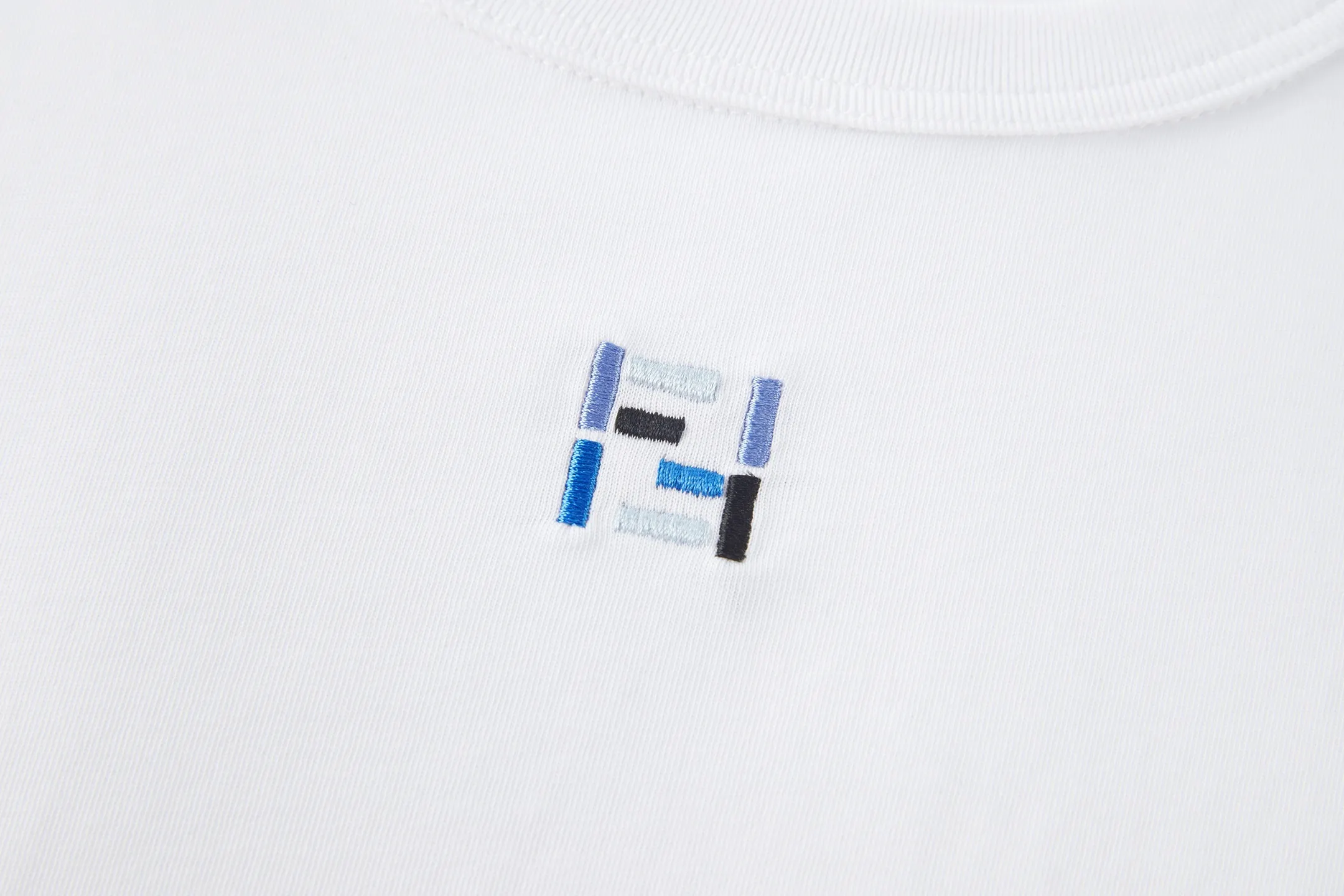 FF Logo Embroidered Layered Cotton T-Shirt D19022379 — view 4
