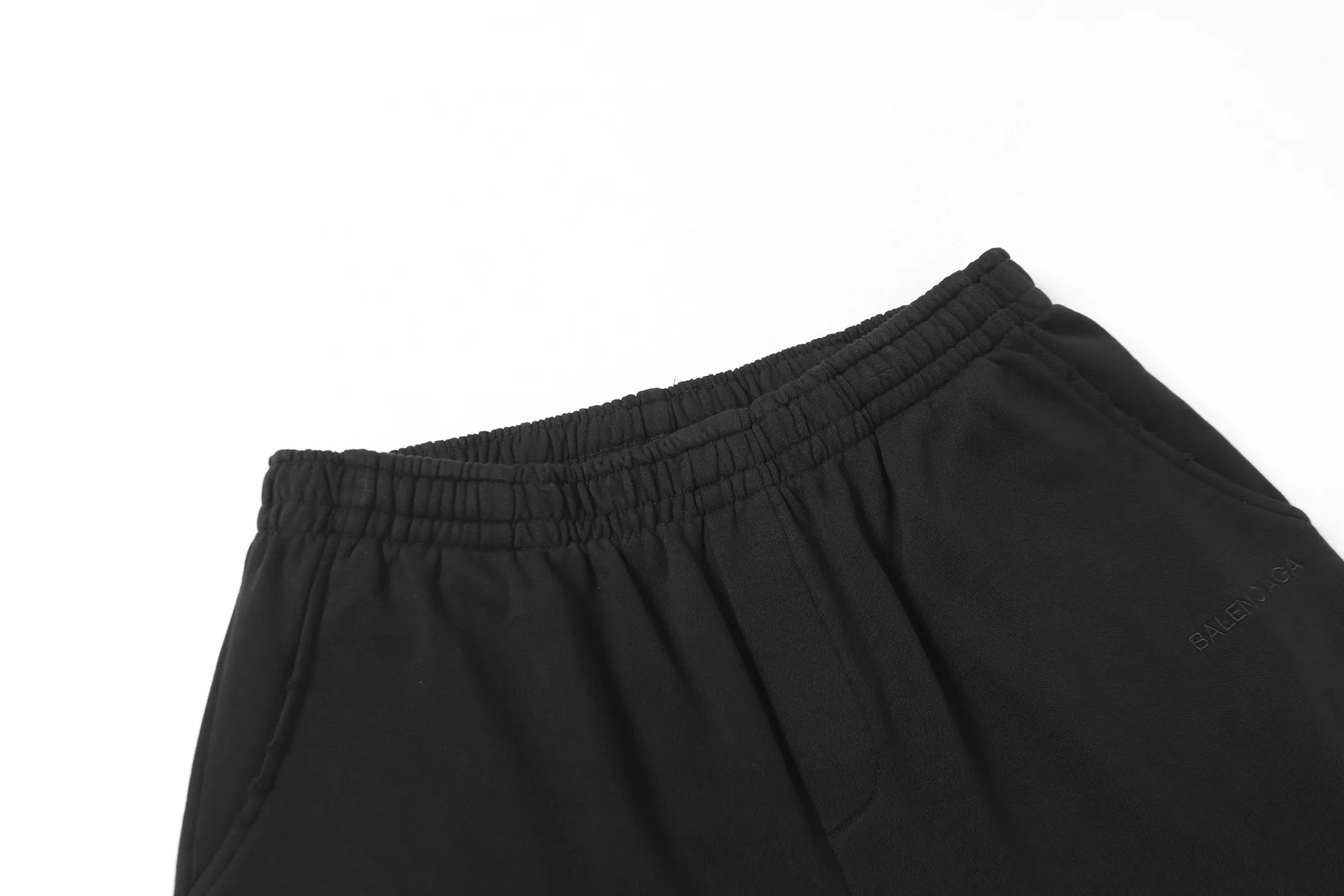 Logo-Embroidered Distressed Cotton Shorts D19013212 — view 3