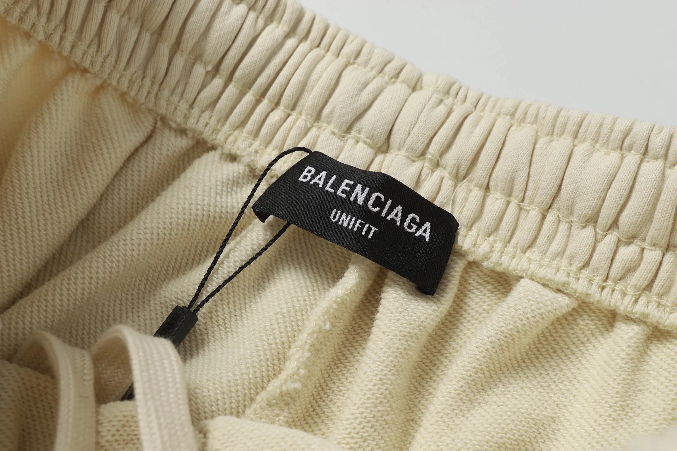 Logo-Embroidered Distressed Cotton Shorts D19013211 — view 6