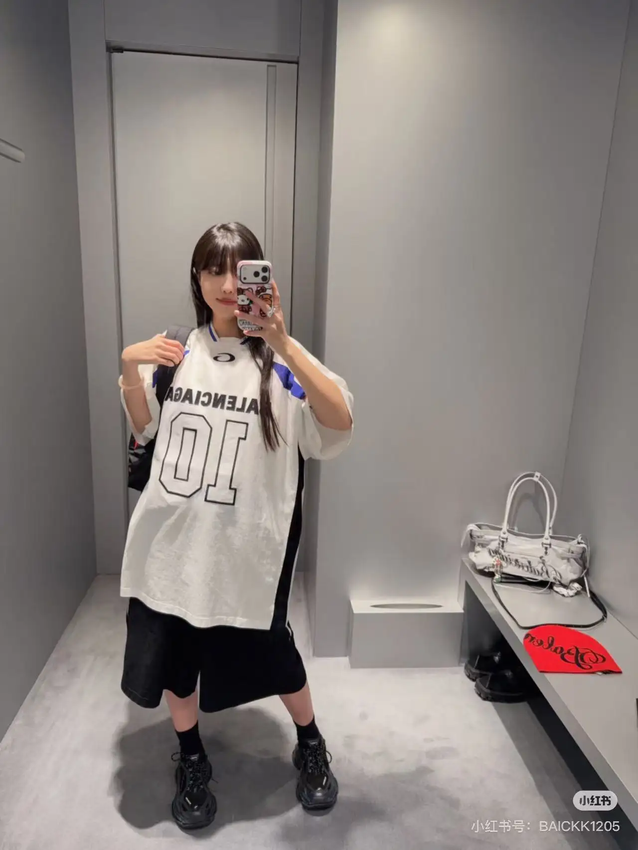 Balenciaga x NBA Embroidered Jersey T-Shirt D19020028 — view 7