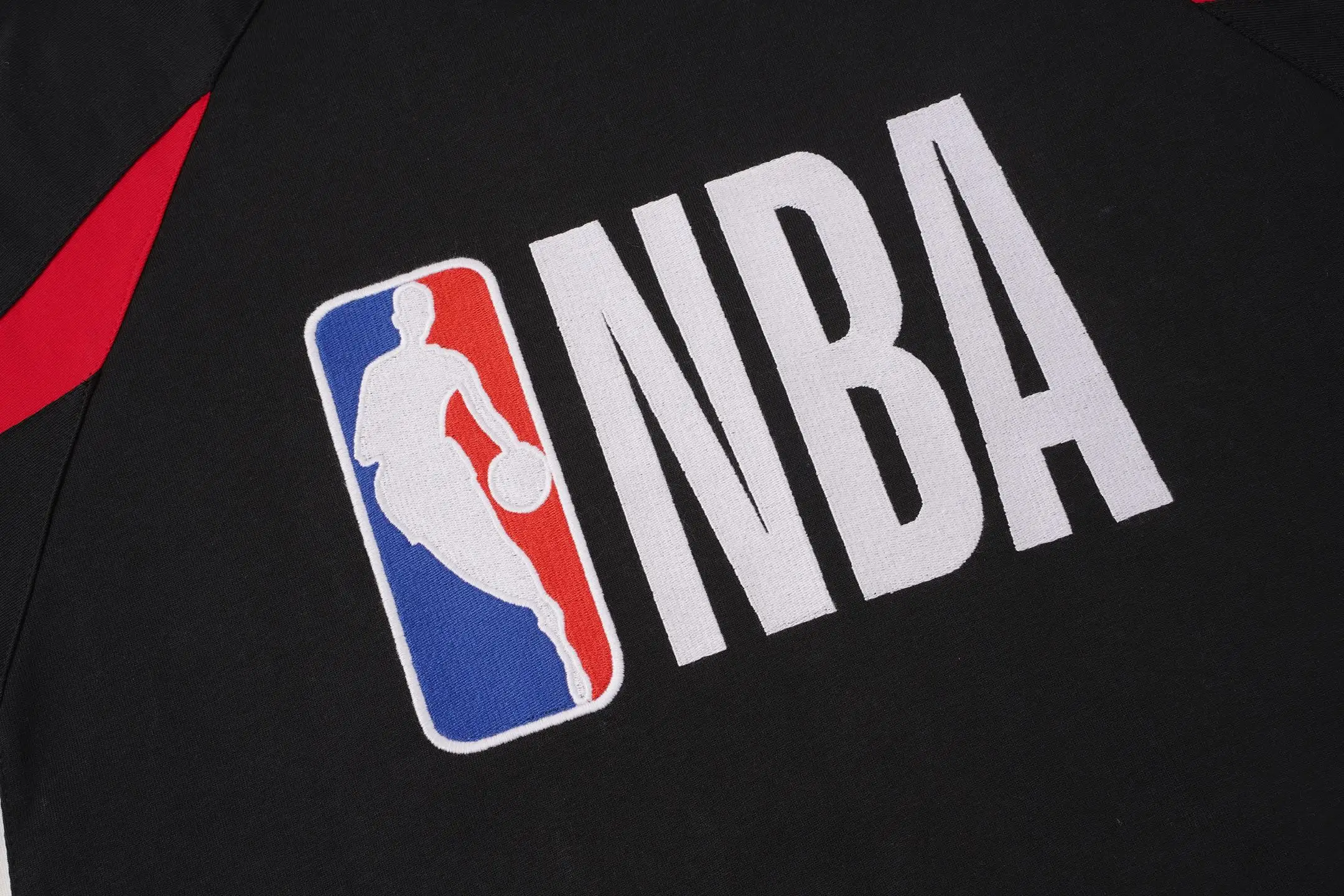 NBA Logo Embroidered Paneled Jersey T-Shirt D19020031 — view 8
