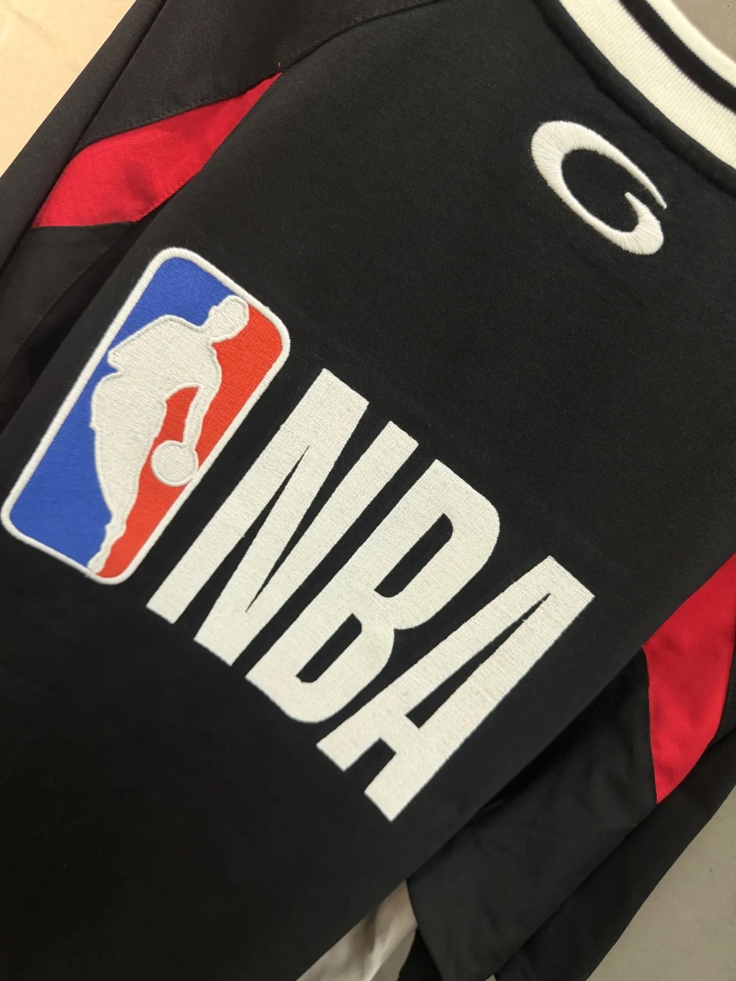 NBA Logo Embroidered Mesh Jersey T-Shirt D19020029 — view 7
