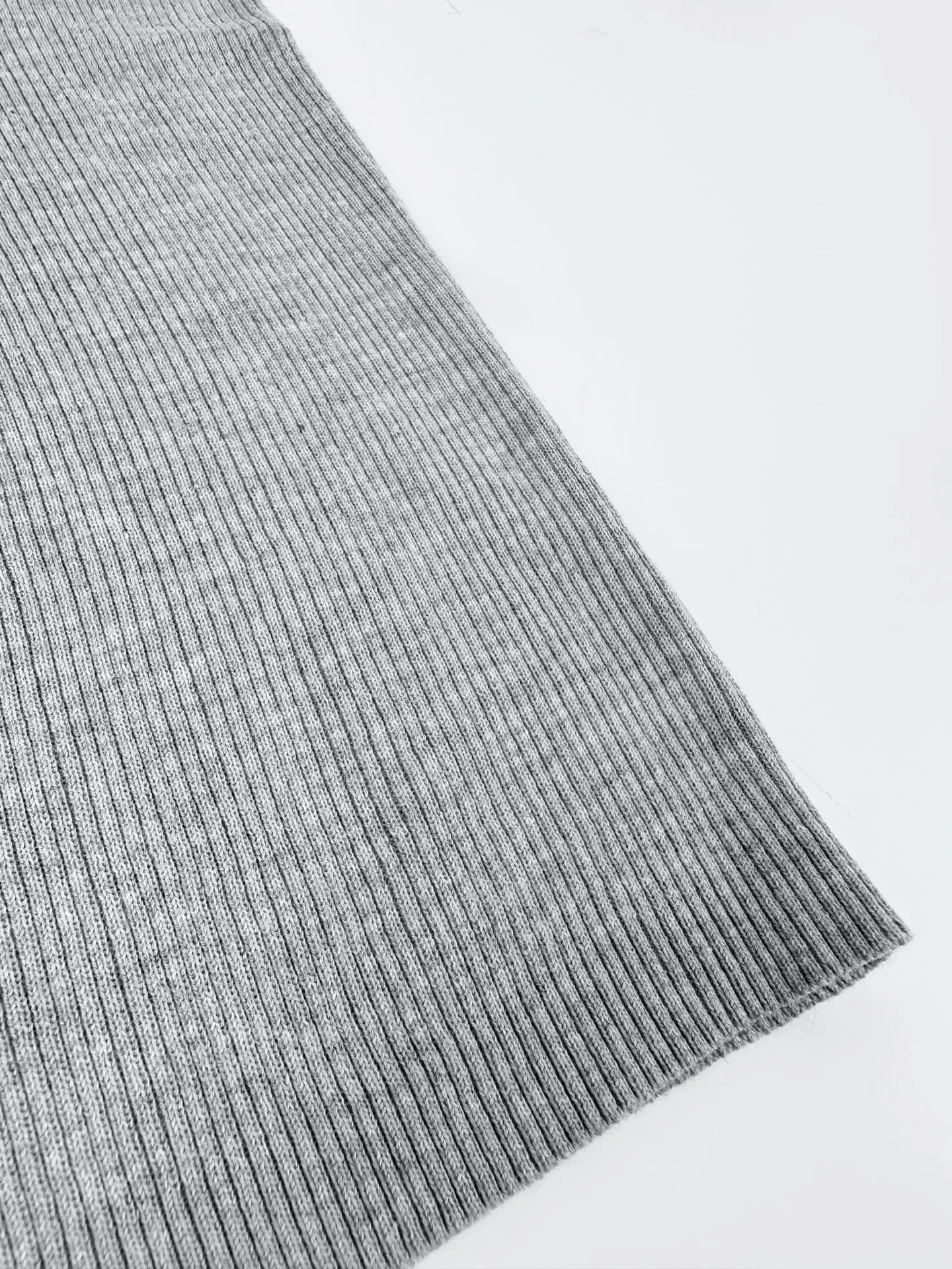 Logo-Jacquard Ribbed Knit Camisole D19019164 — view 8