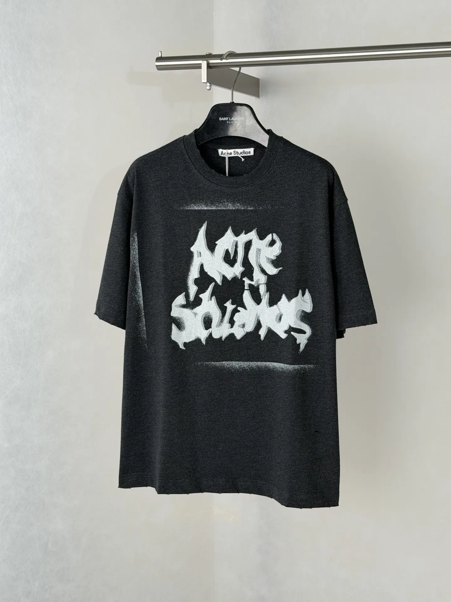 Gothic Logo Spray-Paint T-Shirt D19518586