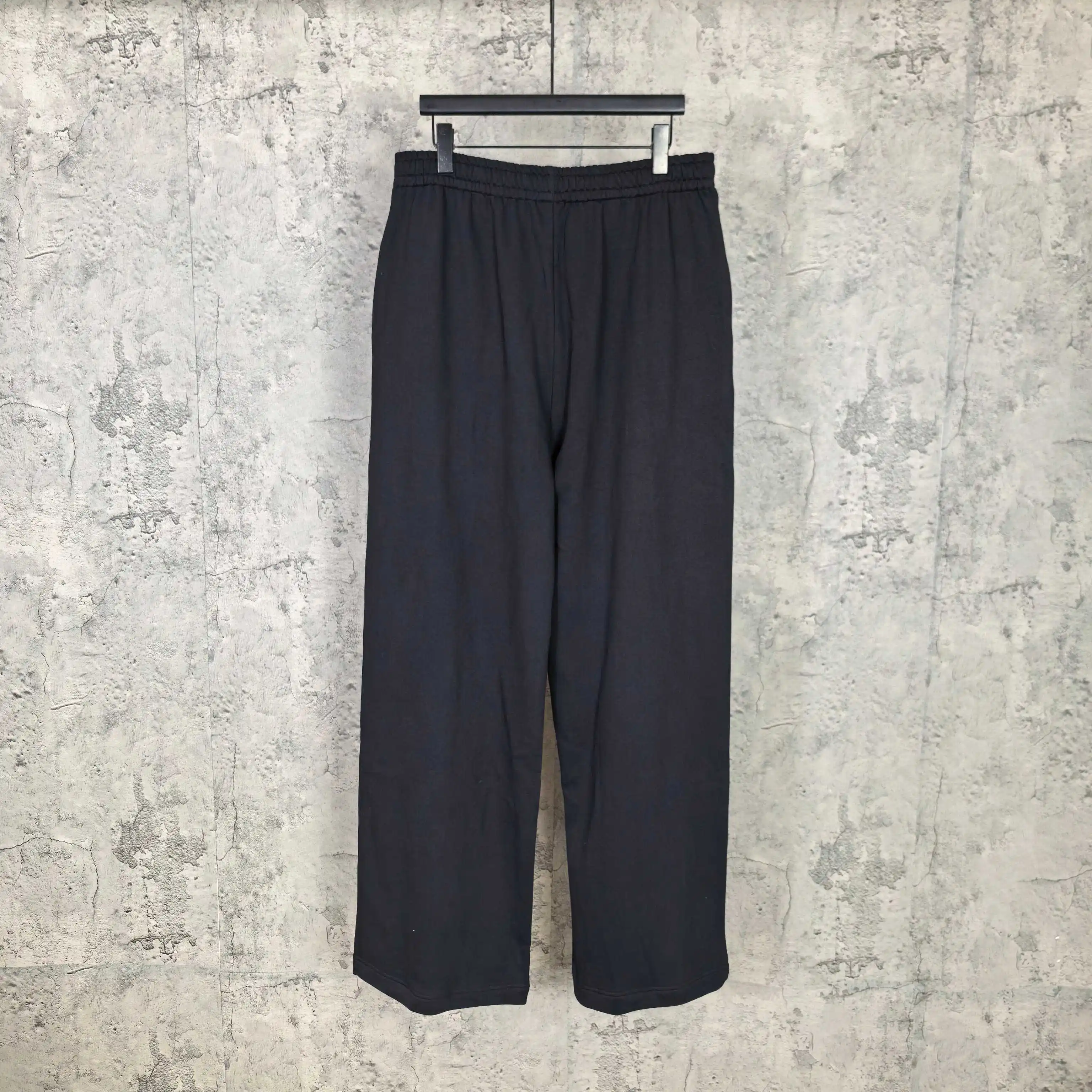 3B Logo Embroidered Wide-Leg Sweatpants D20024484 — view 2