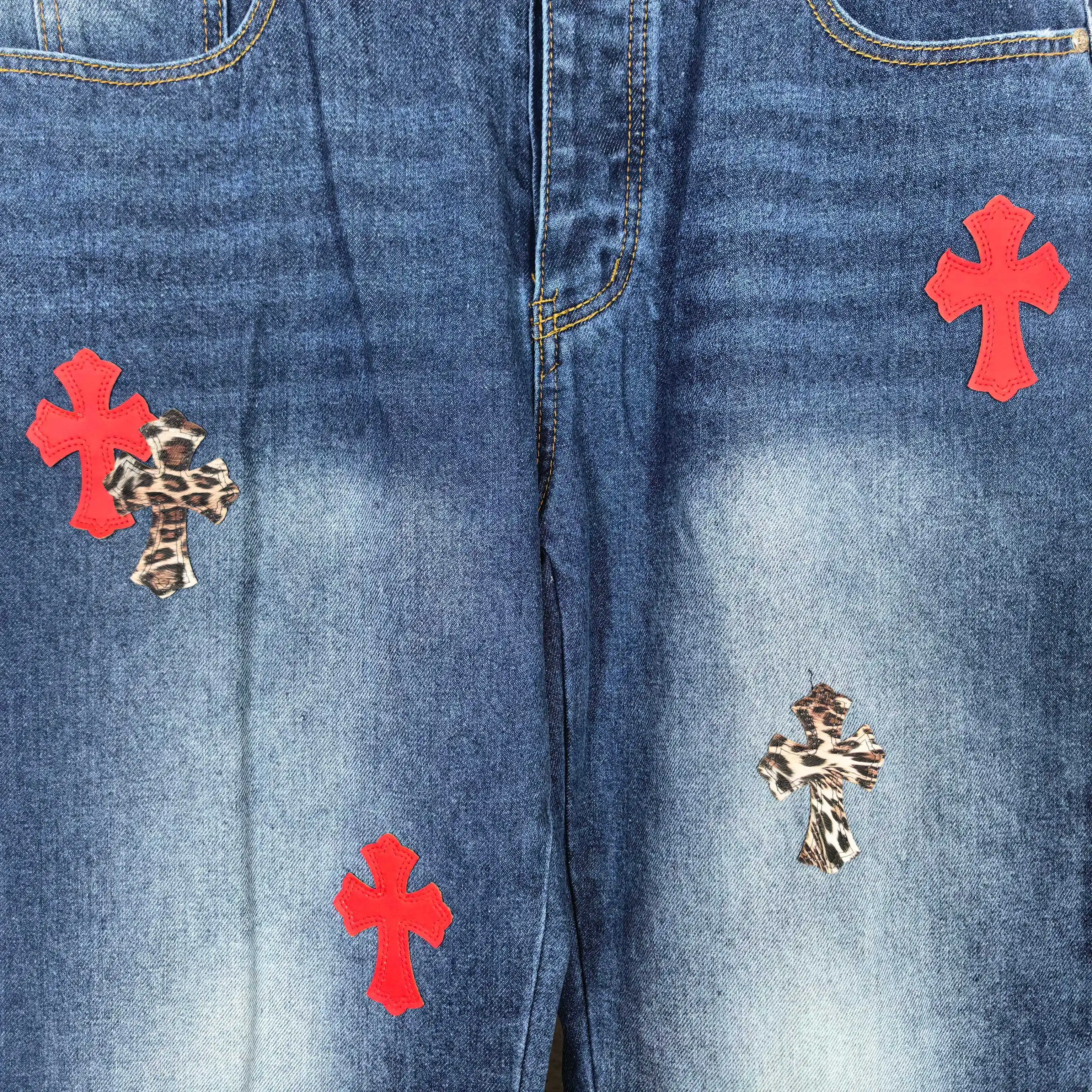 Leopard Patch Washed Straight-Leg Jeans D20024509 — view 8
