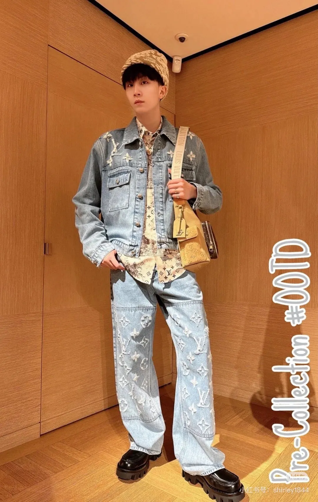 Monogram Distressed Straight-Leg Jeans D20013846 — view 4