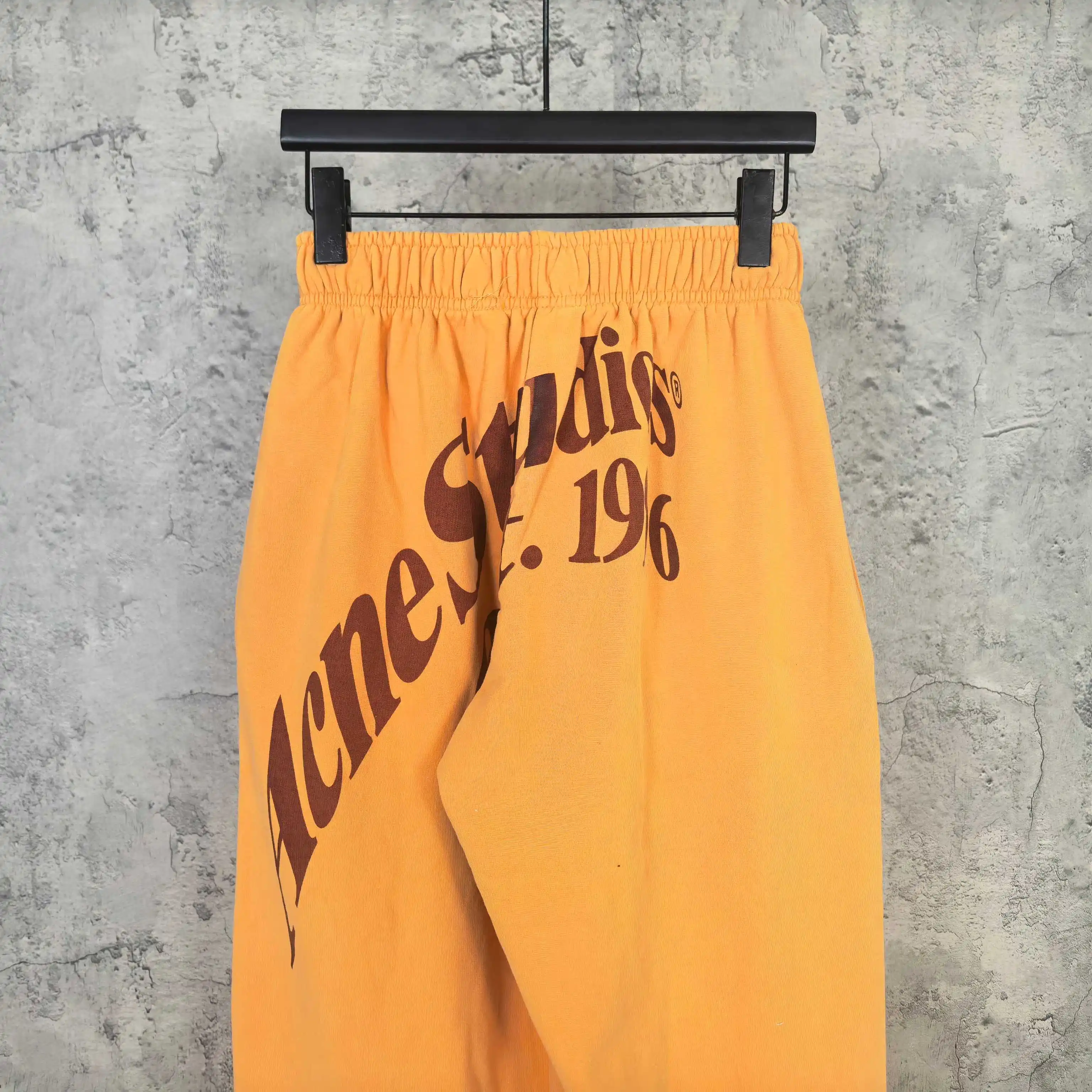 Logo Print Wide-Leg Cotton Sweatpants D20524529 — view 9