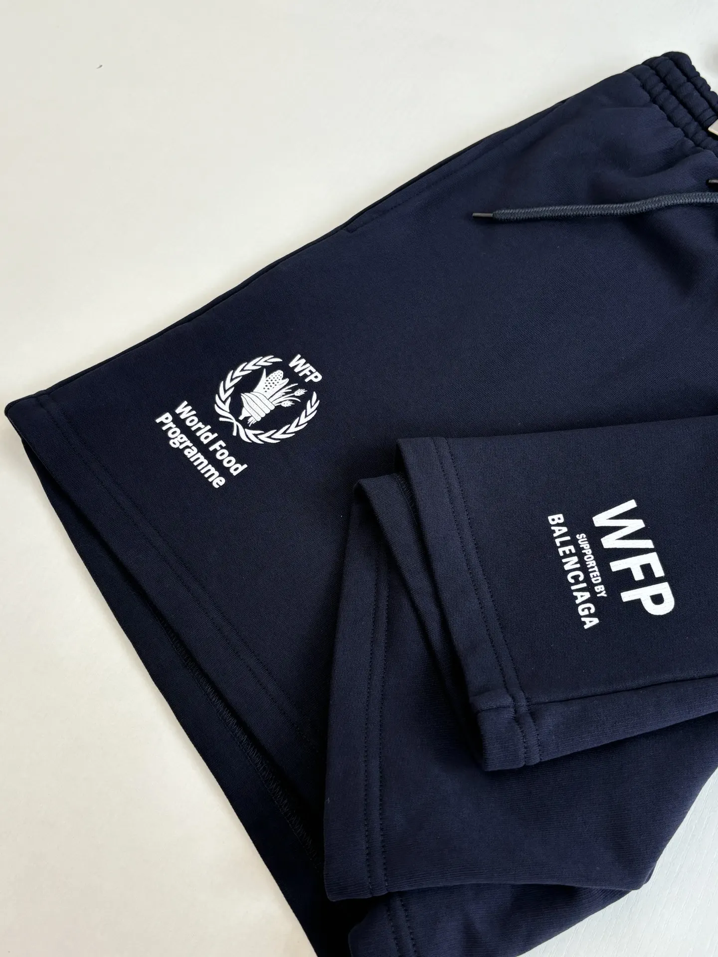 WFP Logo Embroidered Cotton-Fleece Shorts D20518642 — view 6