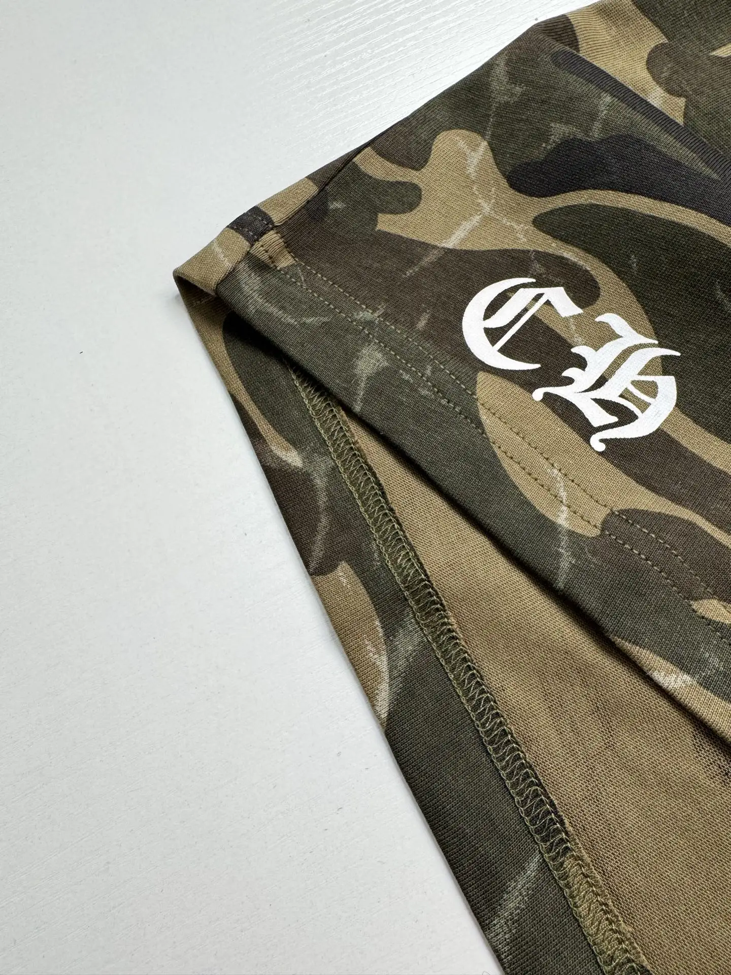Camo Flag Print Pocket T-Shirt D20518669 — view 4
