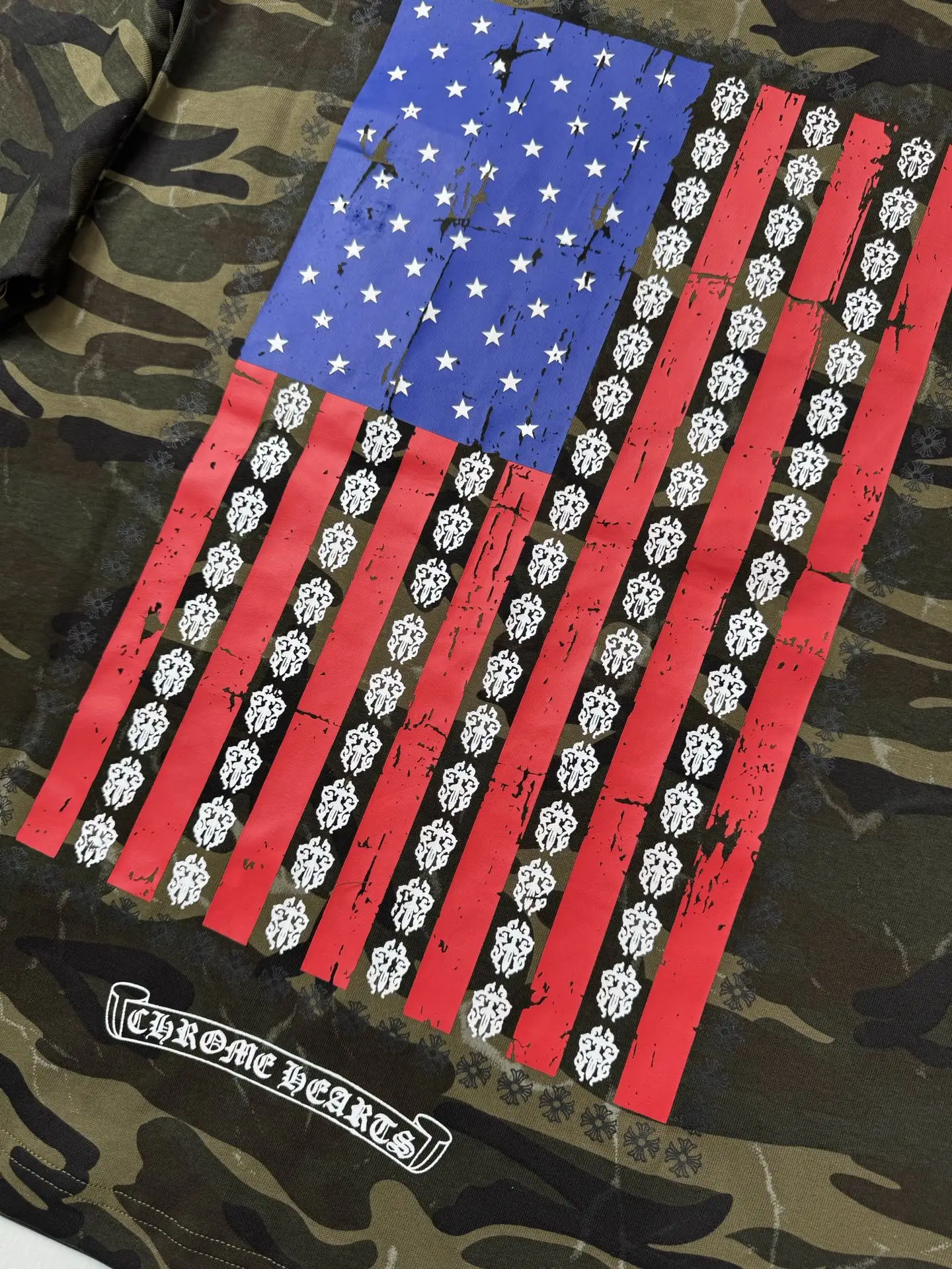 Camo Flag Print Pocket T-Shirt D20518669 — view 10