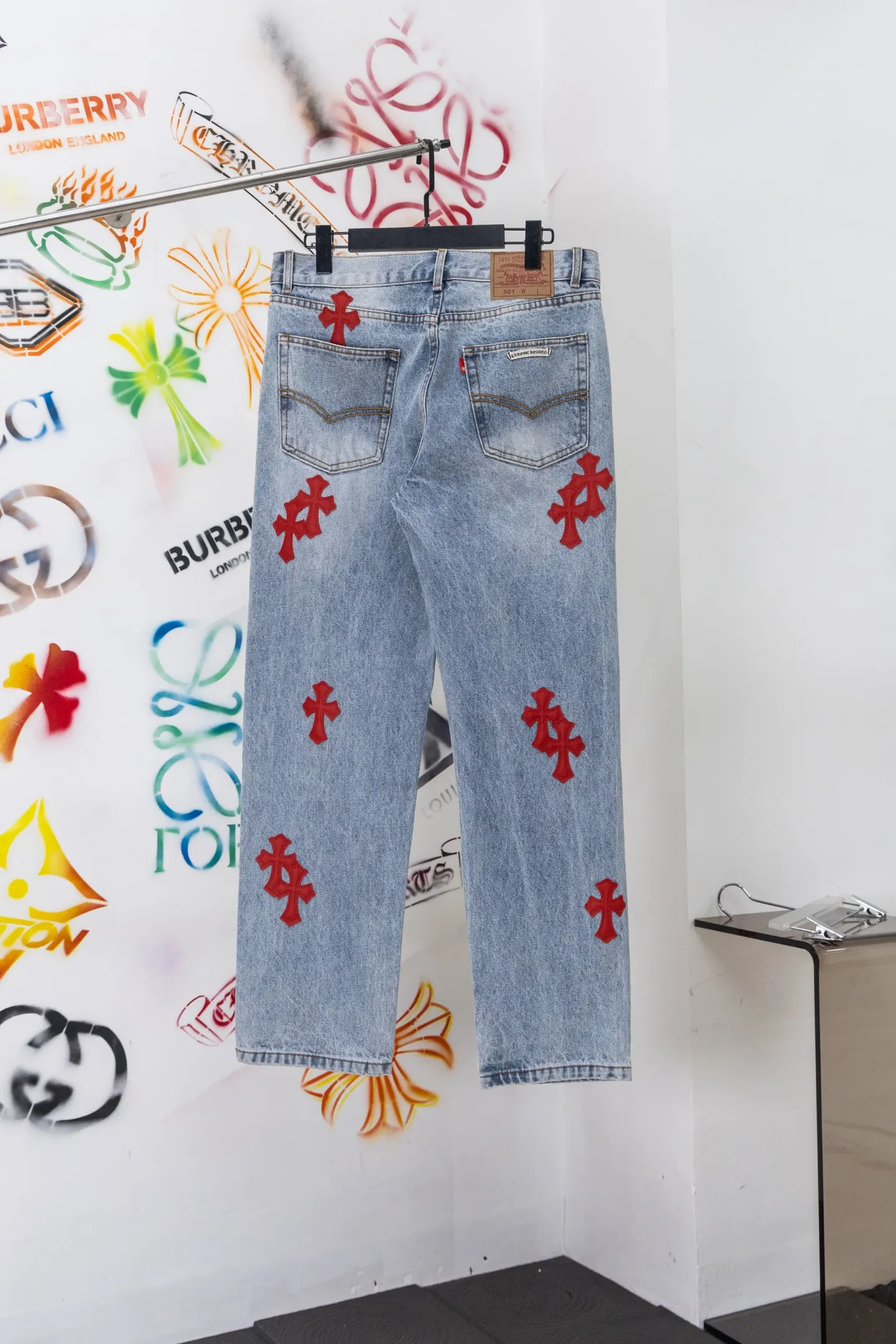 Cross-Patch Straight-Leg Jeans D20519780 — view 2