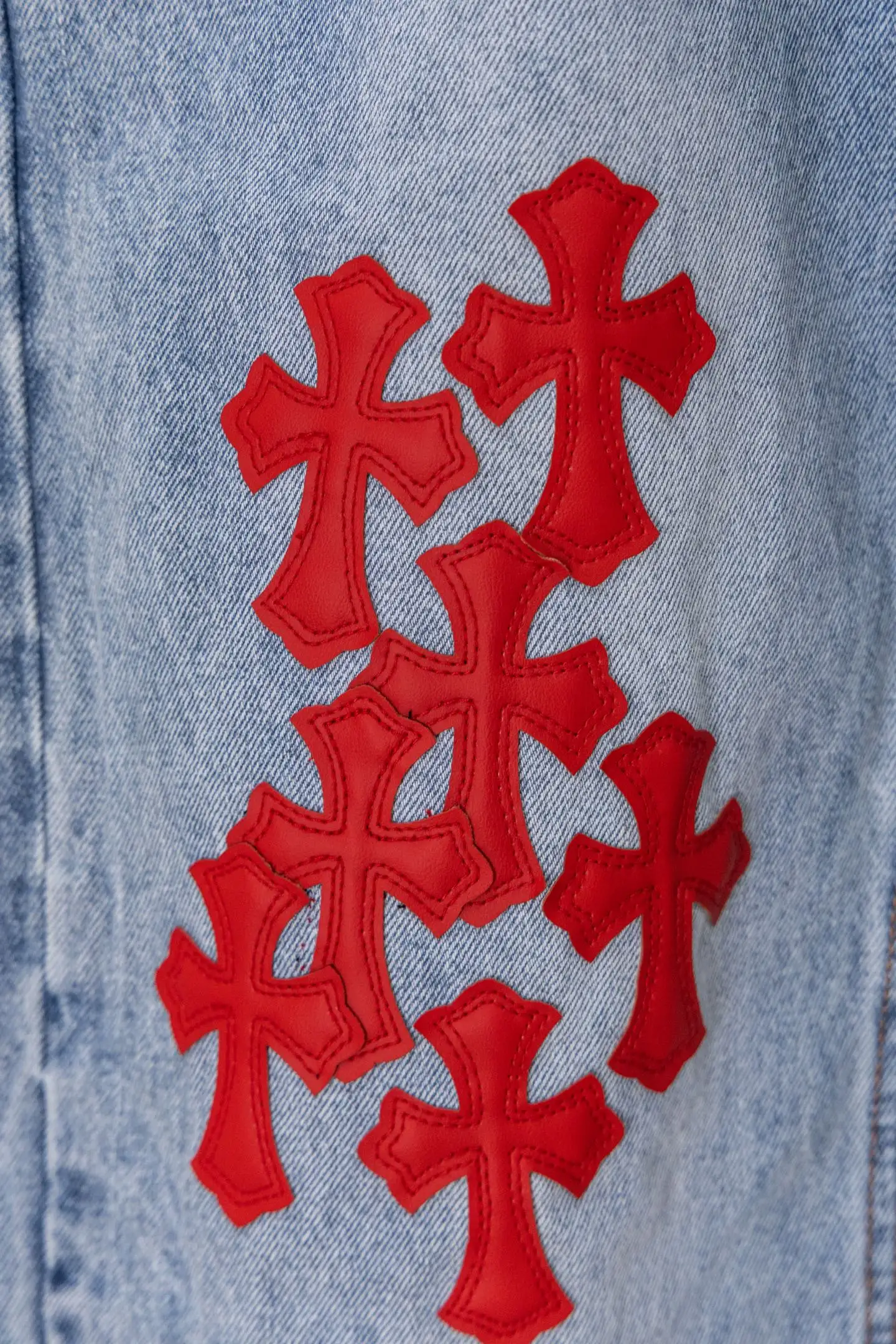 Cross-Patch Straight-Leg Jeans D20519780 — view 6