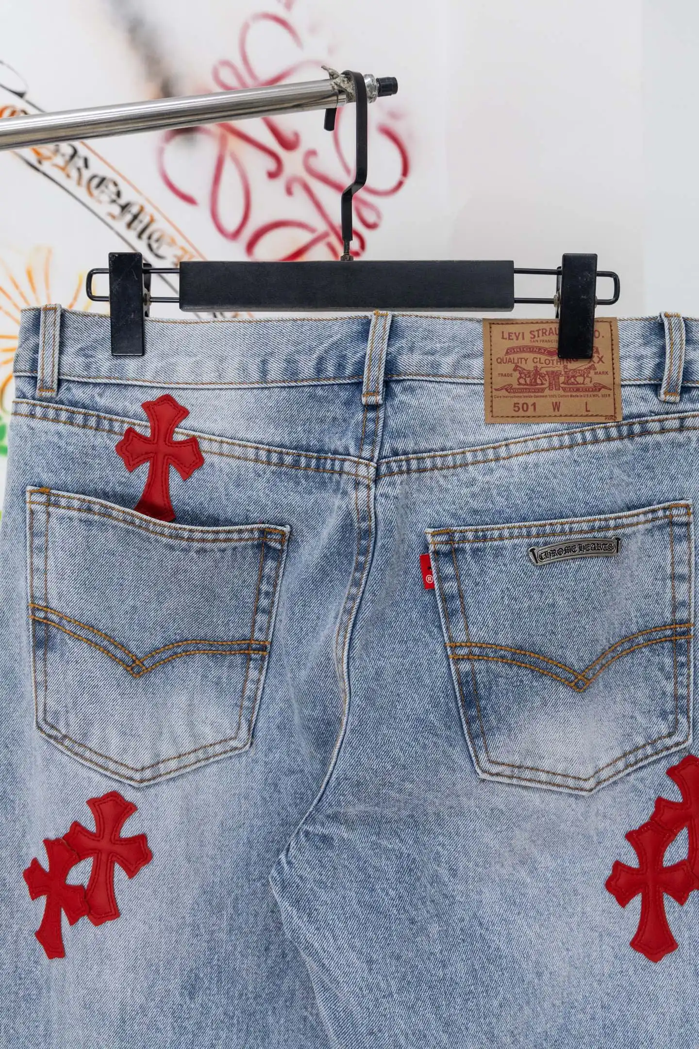 Cross-Patch Straight-Leg Jeans D20519780 — view 9