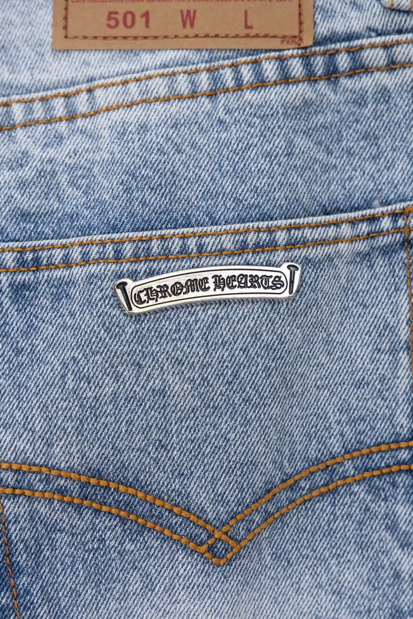 Cross-Patch Straight-Leg Jeans D20519780 — view 12