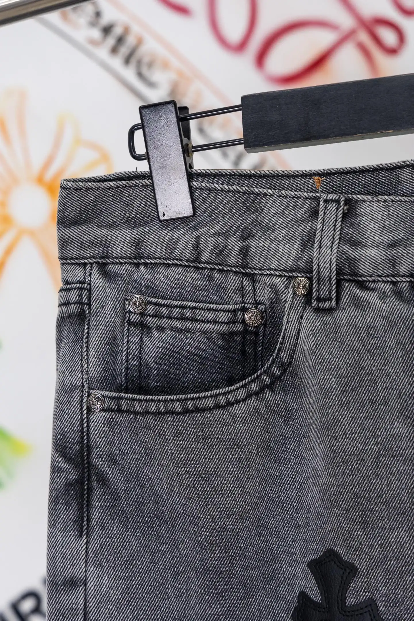 Cross-Patch Straight-Leg Jeans D20519777 — view 5