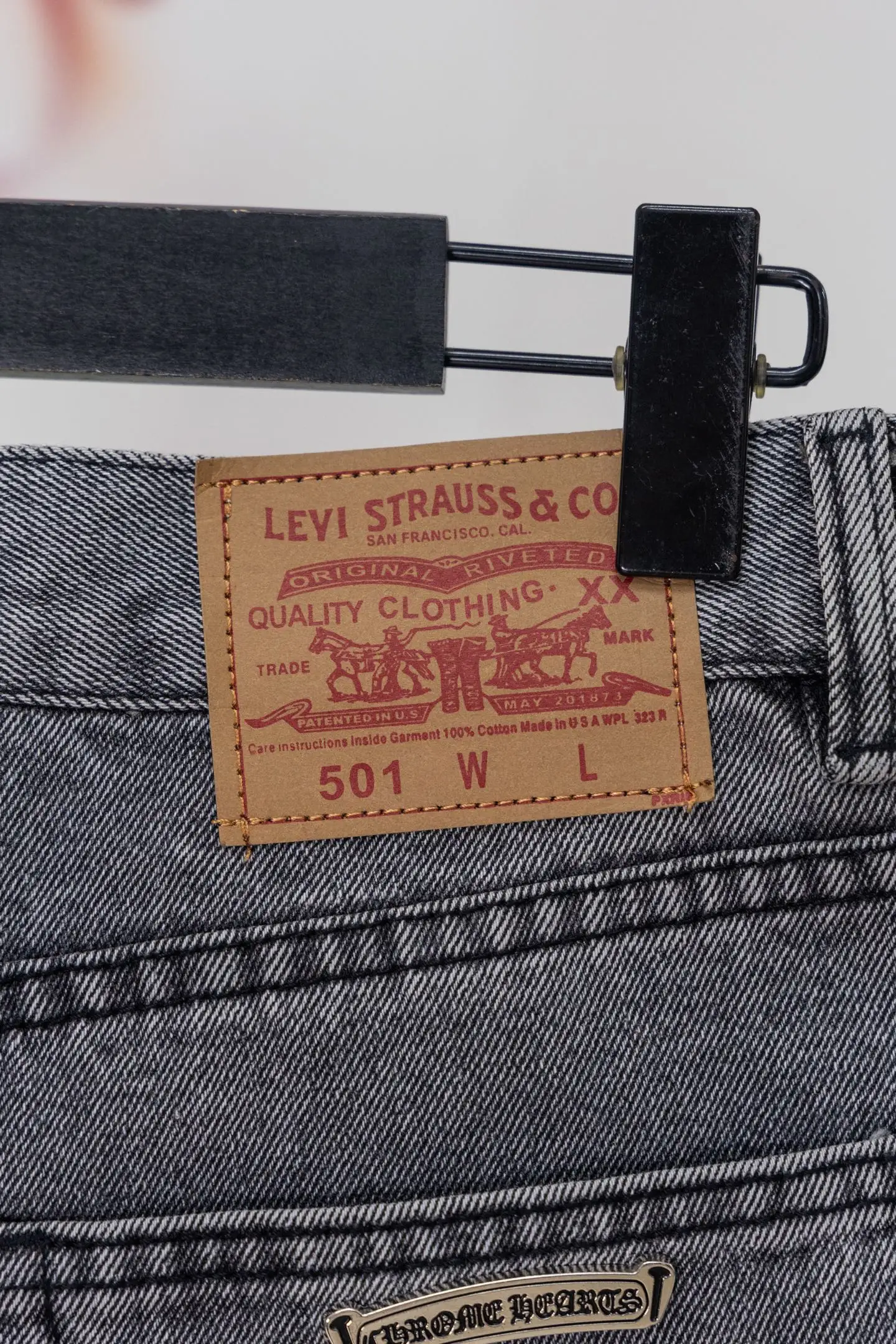Cross-Patch Straight-Leg Jeans D20519777 — view 10