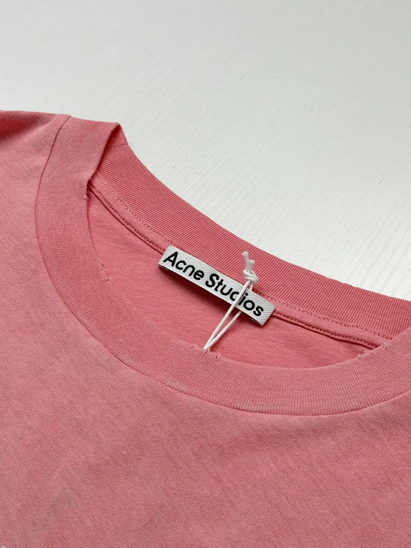 Distressed Logo-Print Cotton-Linen T-Shirt D20818658 — view 8