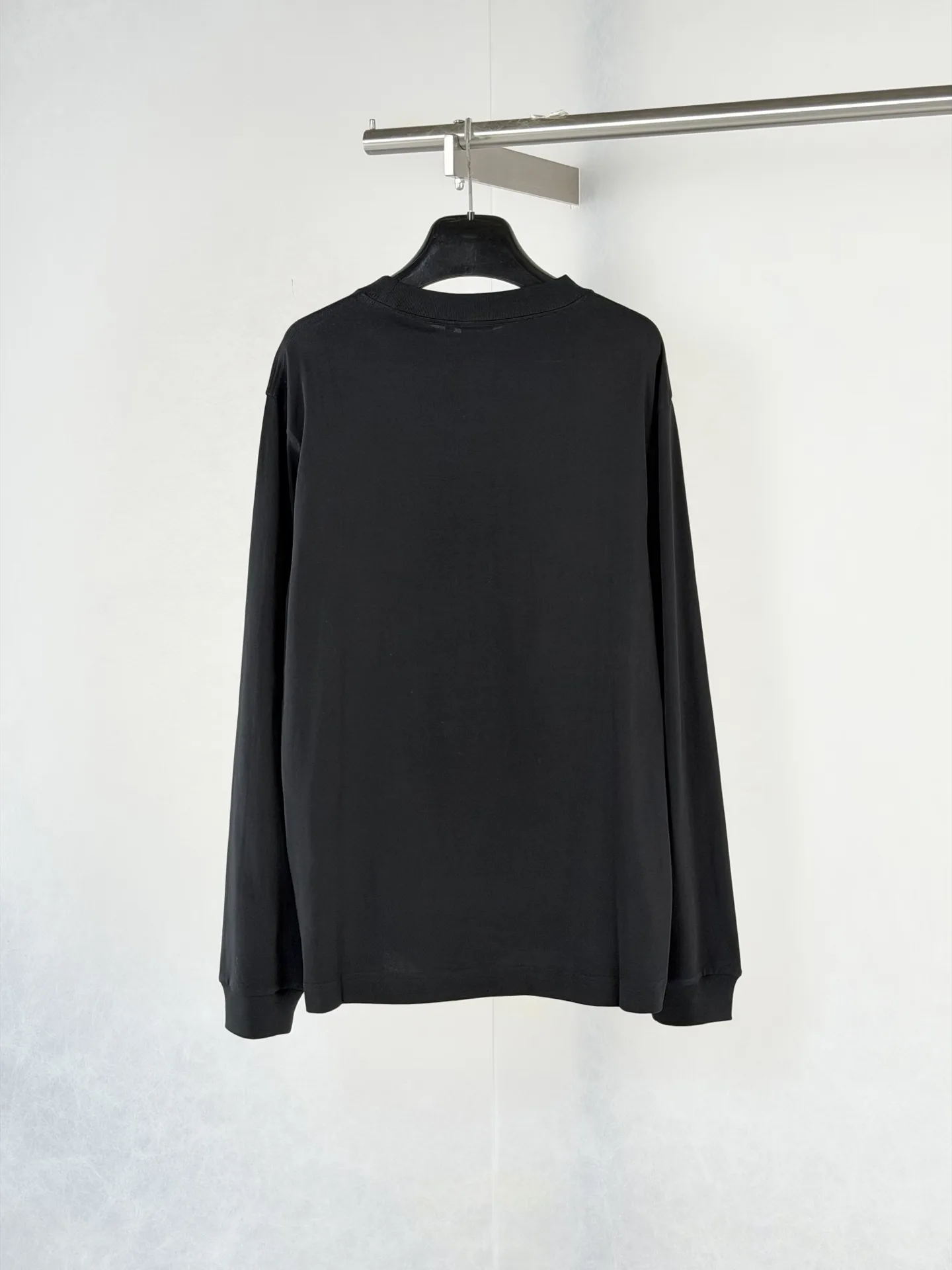 Logo Embroidery Long-Sleeve T-Shirt D20822041 — view 2