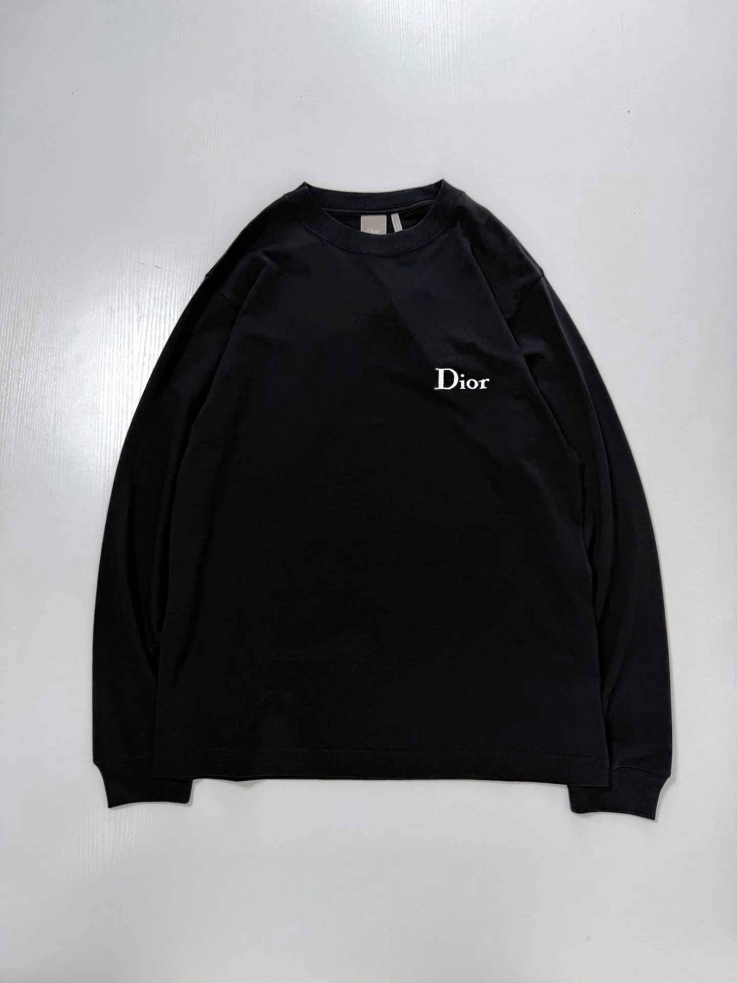 Logo Embroidery Long-Sleeve T-Shirt D20822041 — view 3