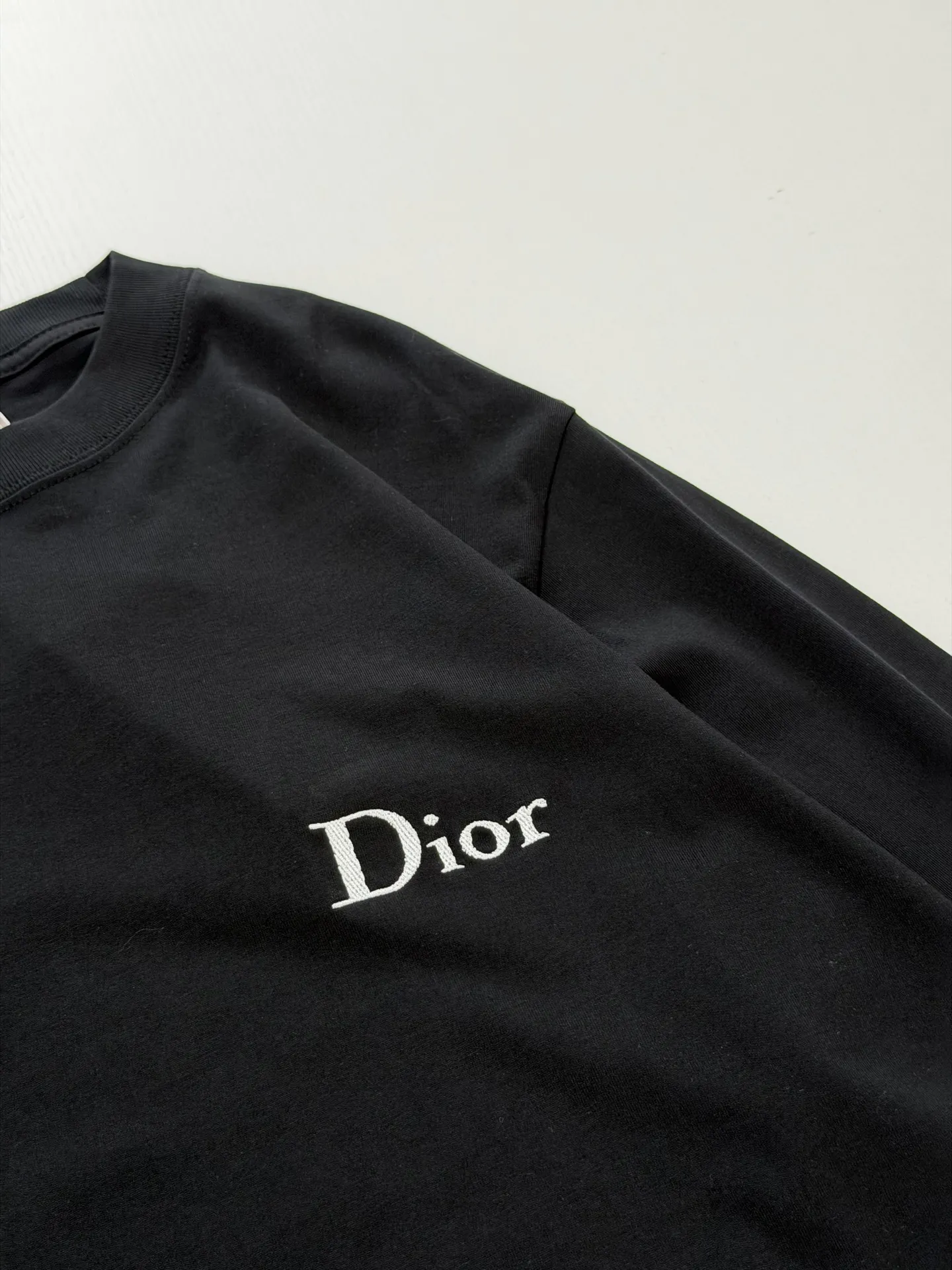 Logo Embroidery Long-Sleeve T-Shirt D20822041 — view 4