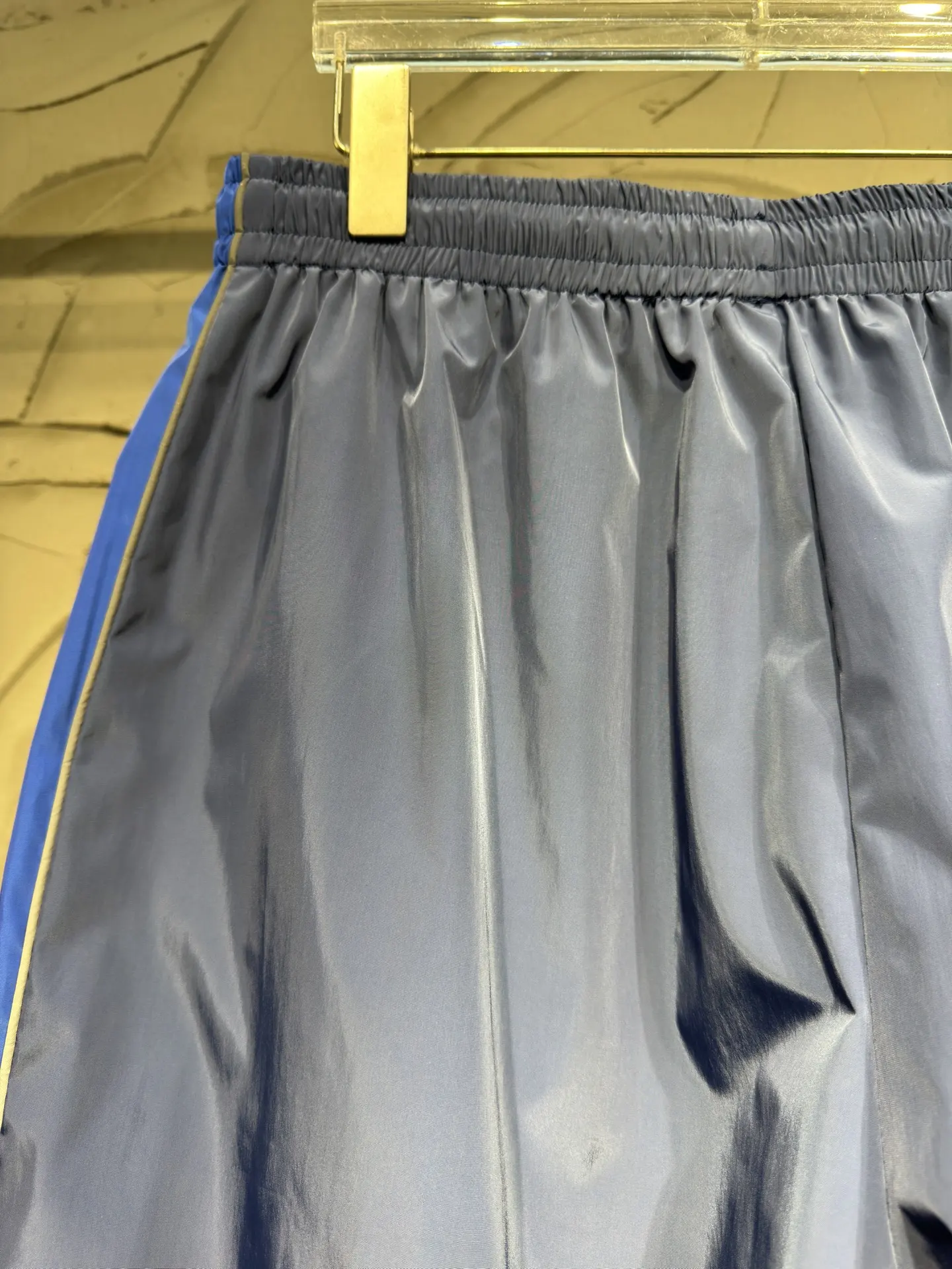 Bodies Reflective Logo Track Trousers D21024330 — view 14