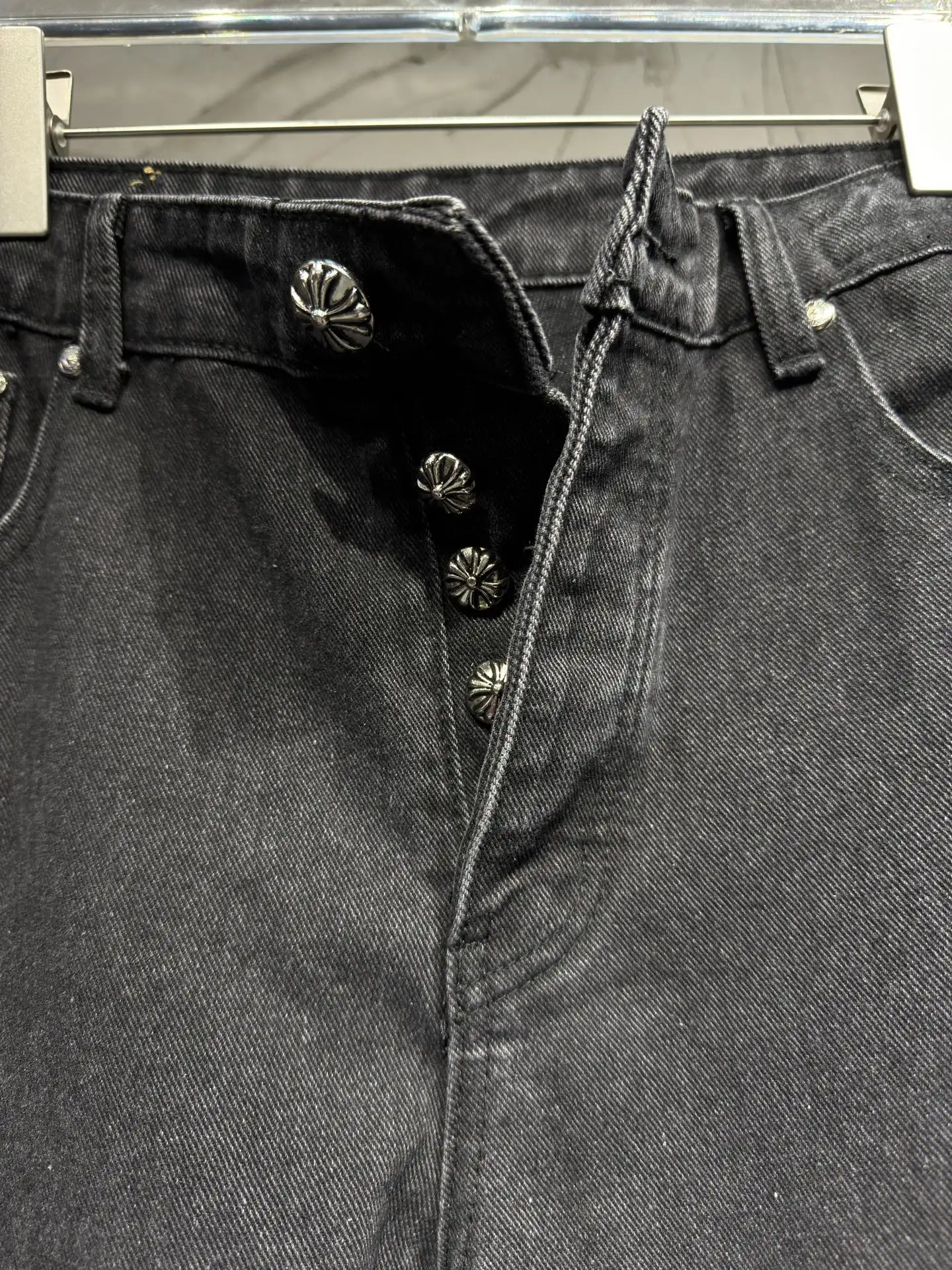 Cross-Patch Distressed Straight-Leg Jeans D21024346 — view 9