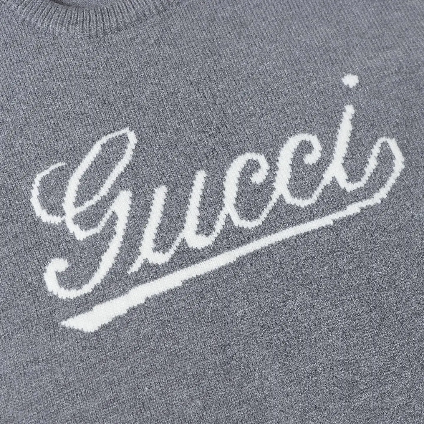 Script Logo Intarsia Crew-Neck Sweater D21024921 — view 4