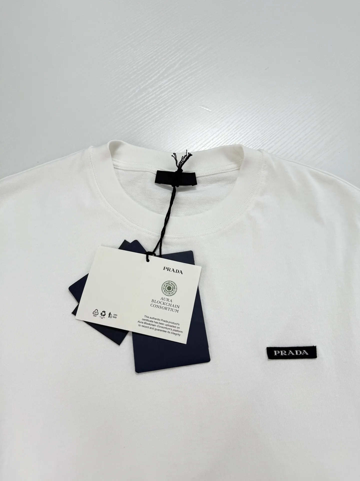 Logo-Patch Long-Sleeved Polo Shirt D21022049 — view 4