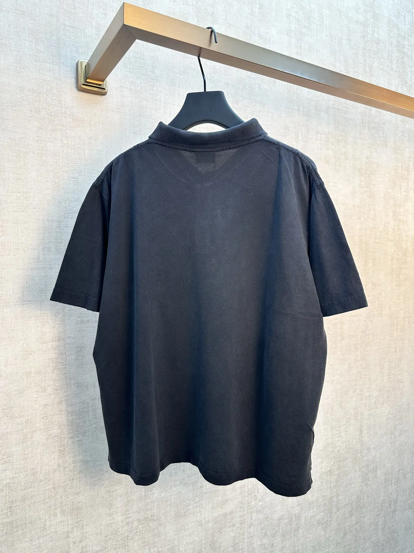 Laurel Crest Faded Cotton-Piqué Polo Shirt D21519148 — view 2