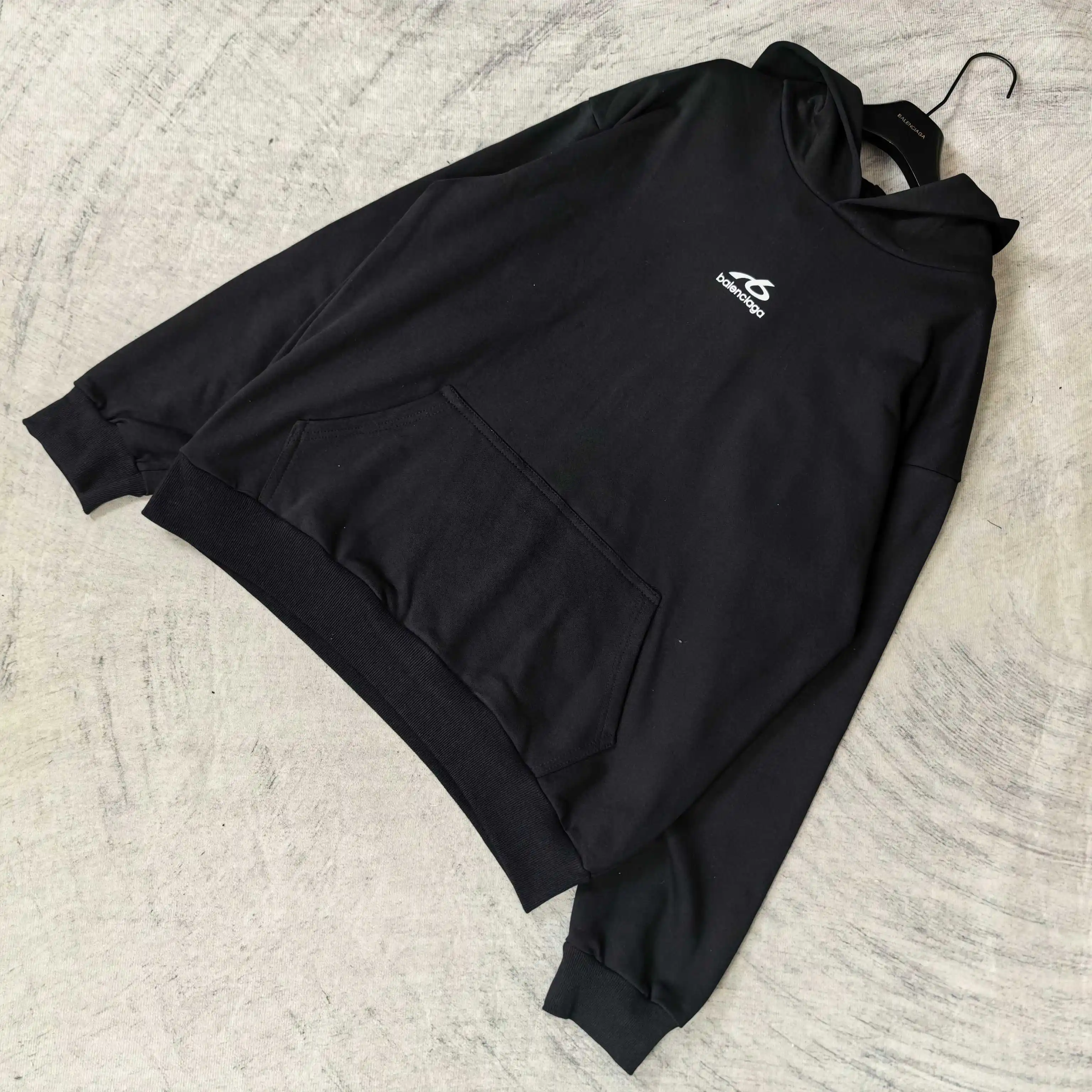 Bodies Medium Fit 3M Reflective Logo Hoodie D21524478 — view 4