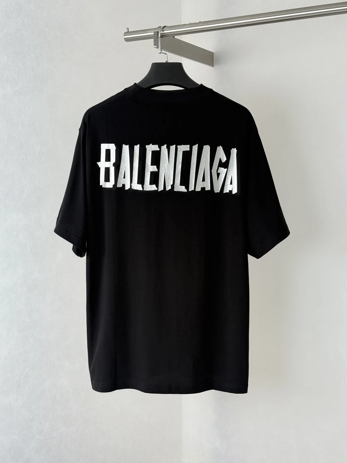 Cracked Logo Print Cotton T-Shirt D21522000 — view 2