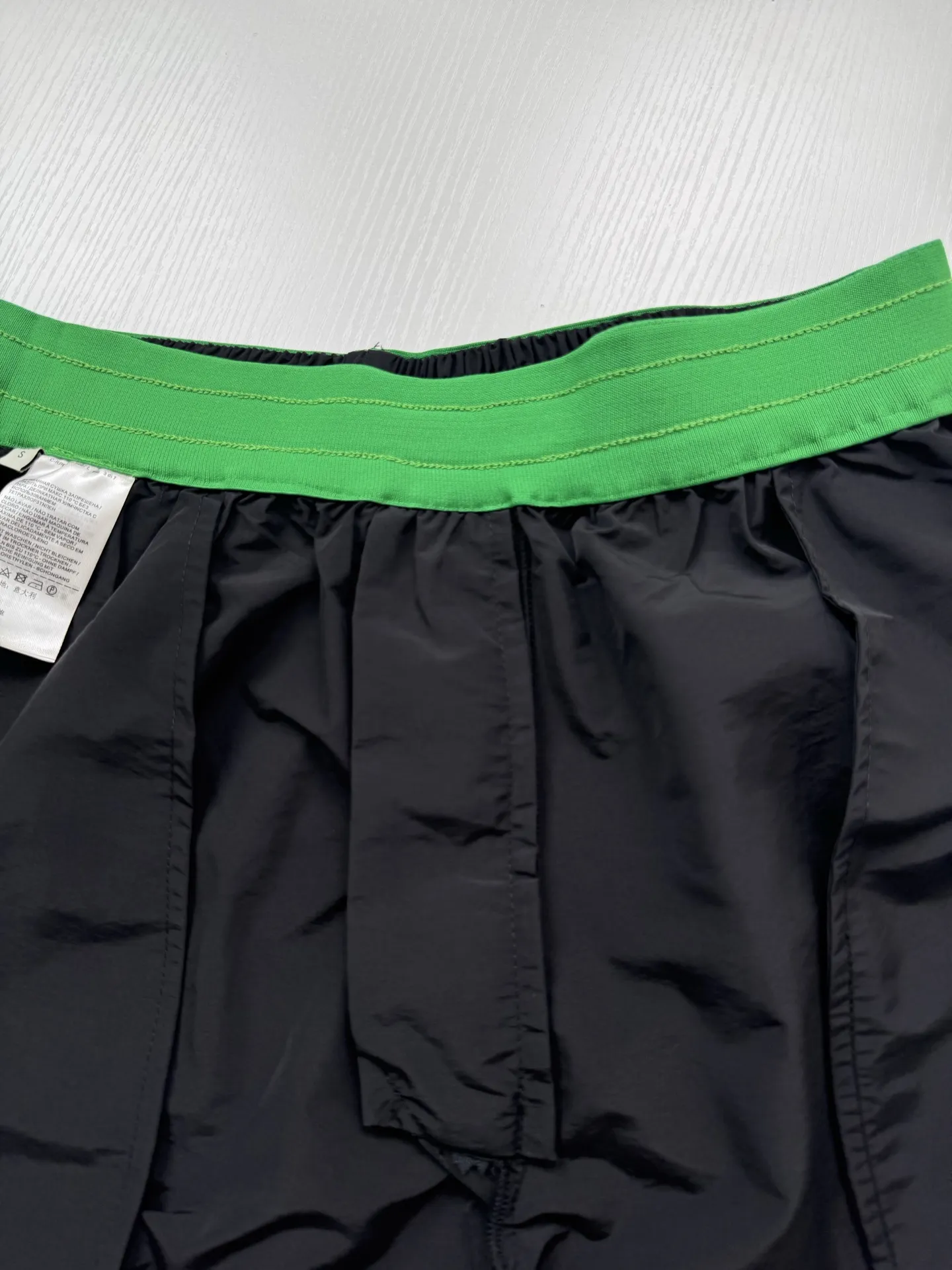 Contrast-Lined Technical Nylon Shorts D21518759 — view 12