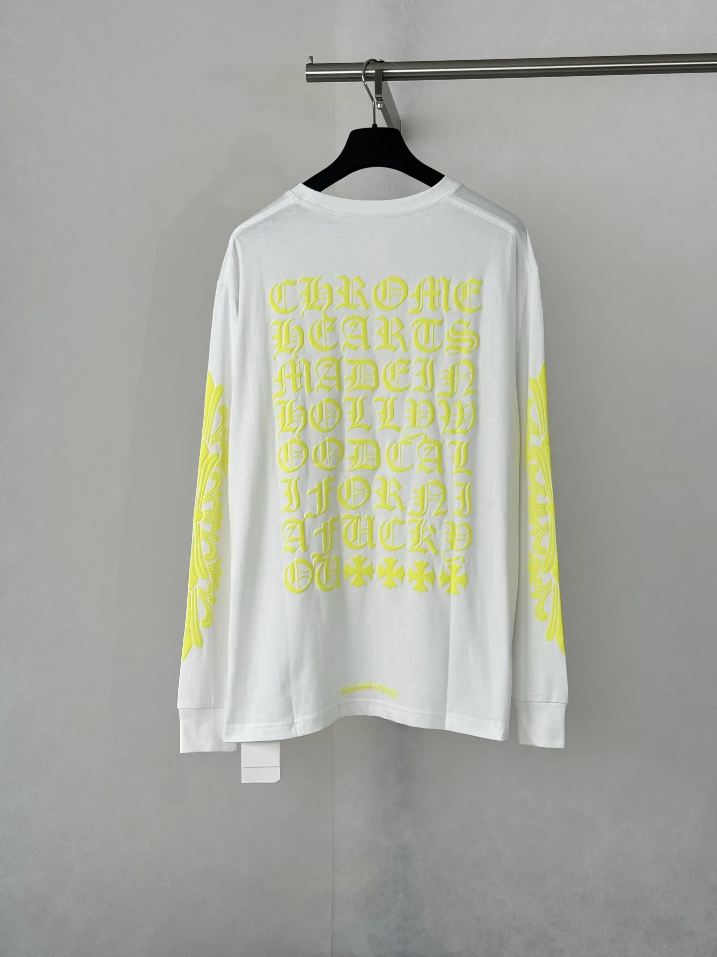 Logo-Print Long-Sleeved Cotton T-Shirt D21518735 — view 2