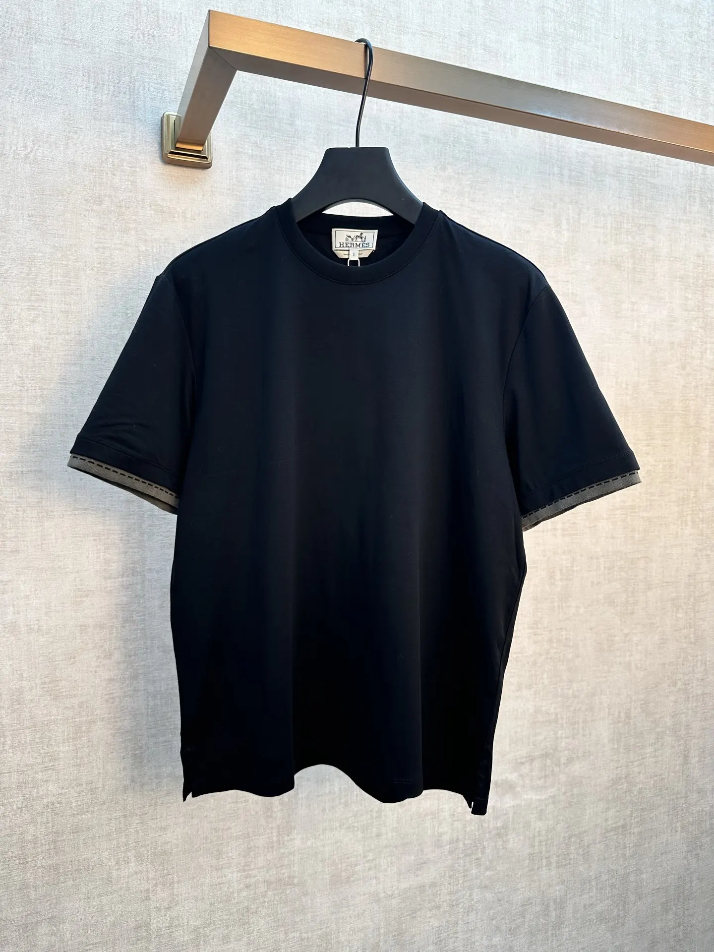Saddle Motif Double-Cuff T-Shirt D21519149