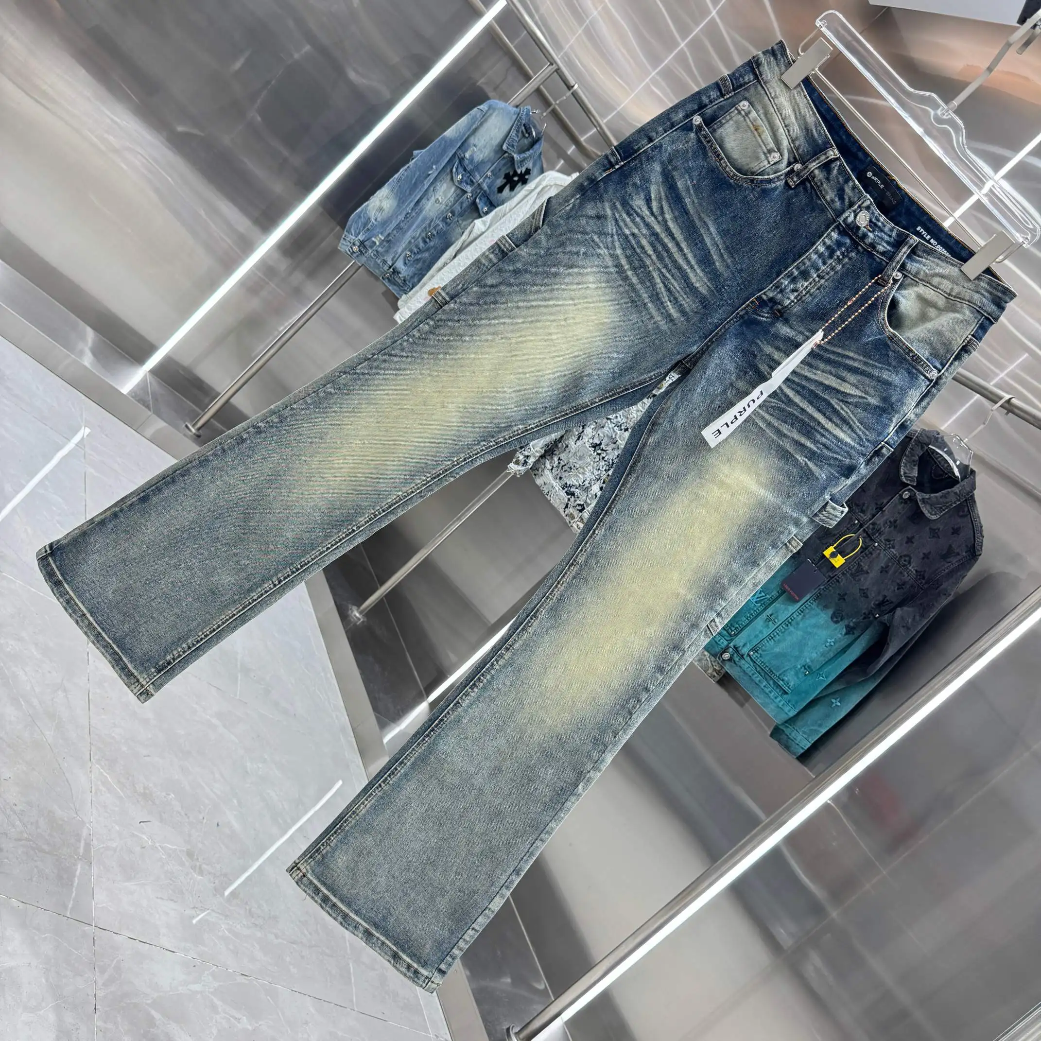 Purple Brand Distressed Slim-Flare Jeans D21519109 — view 3