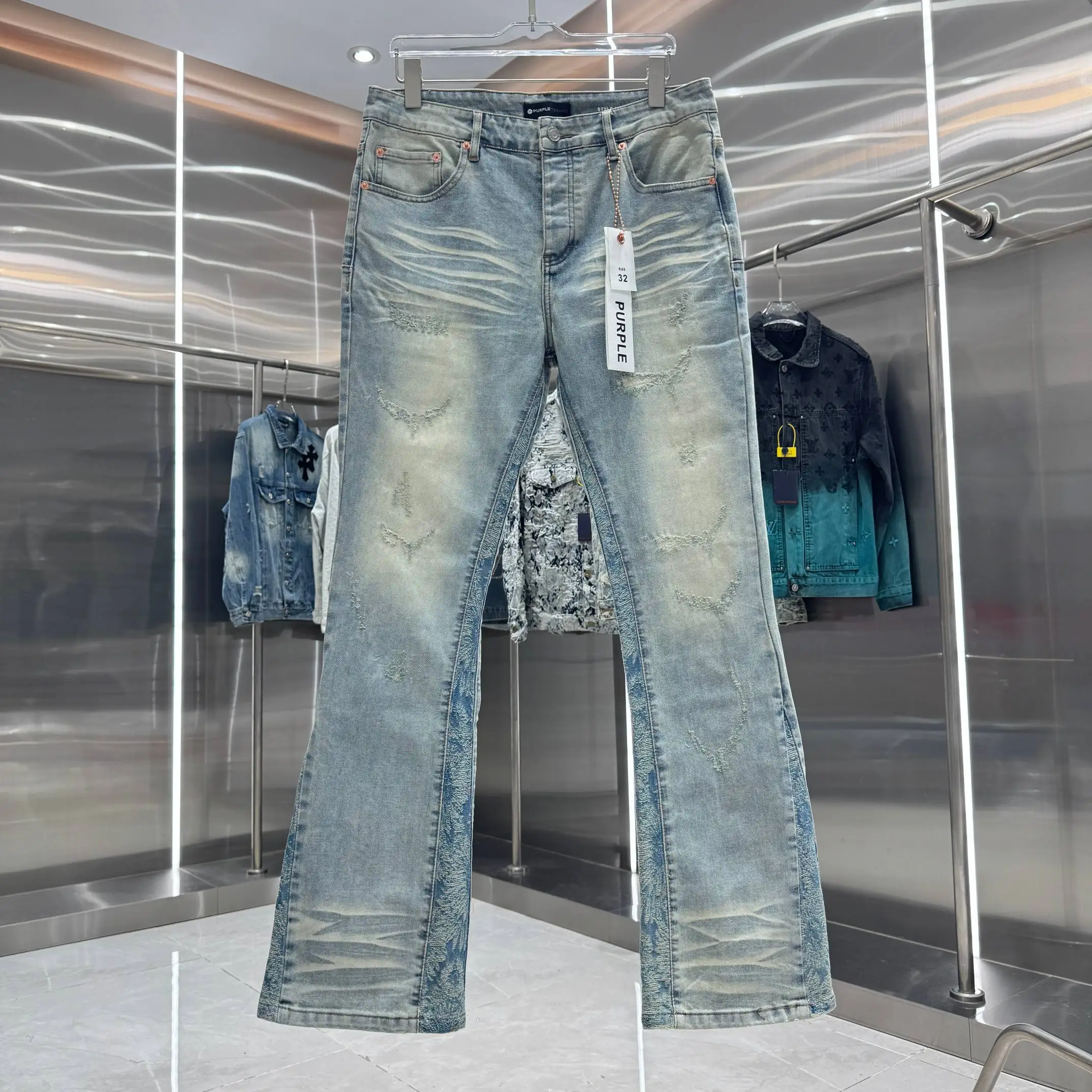 Distressed Slim-Fit Flare Jeans D21519159