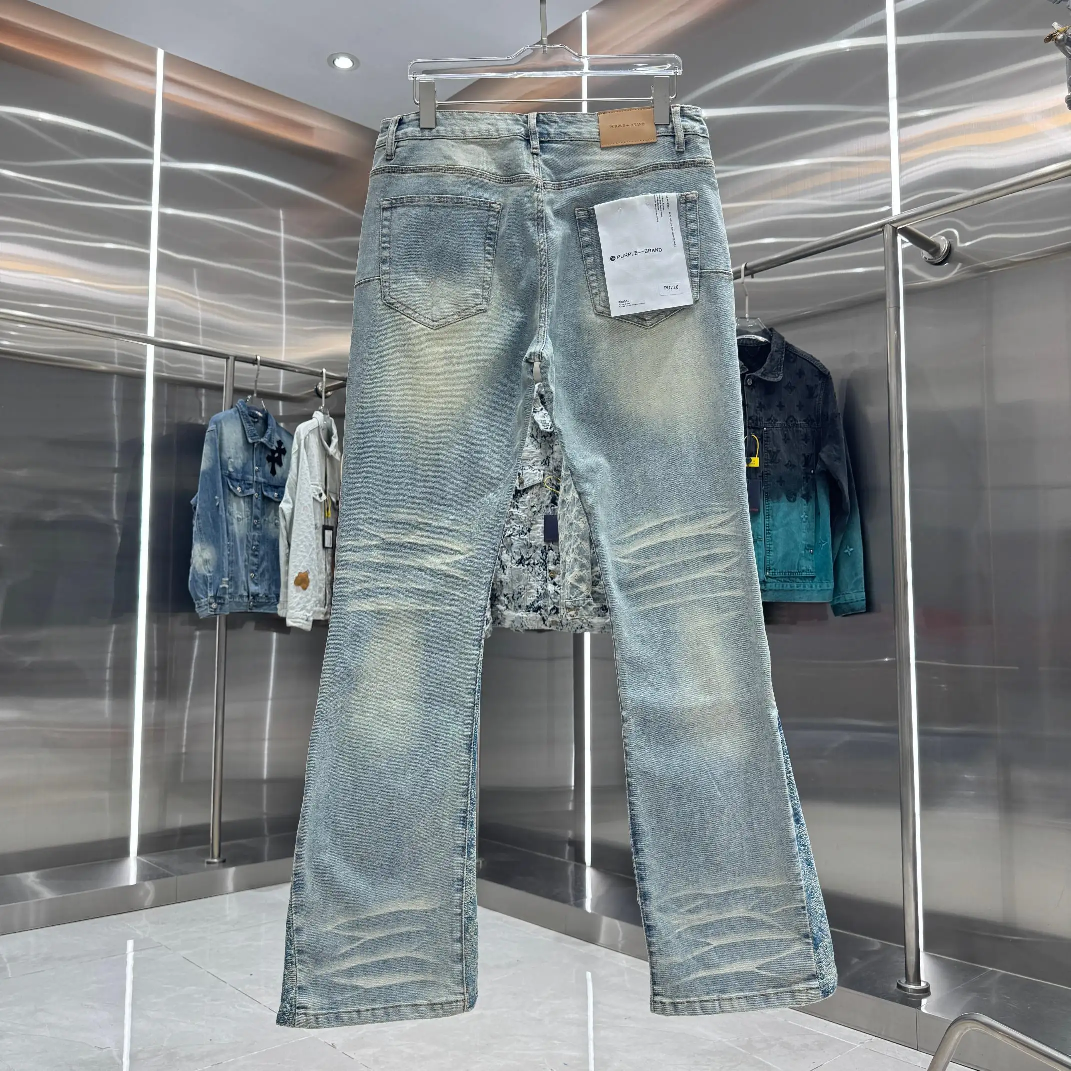 Distressed Slim-Fit Flare Jeans D21519159 — view 2
