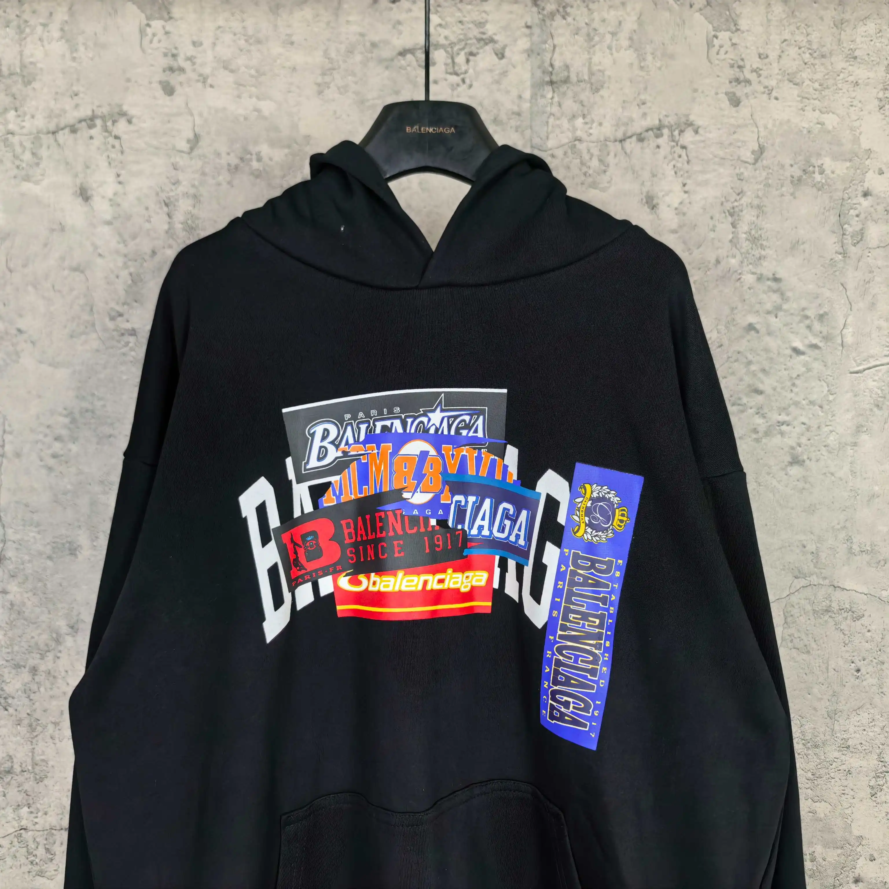 Bumper Stickers Logo Print Hoodie D22024470 — view 3