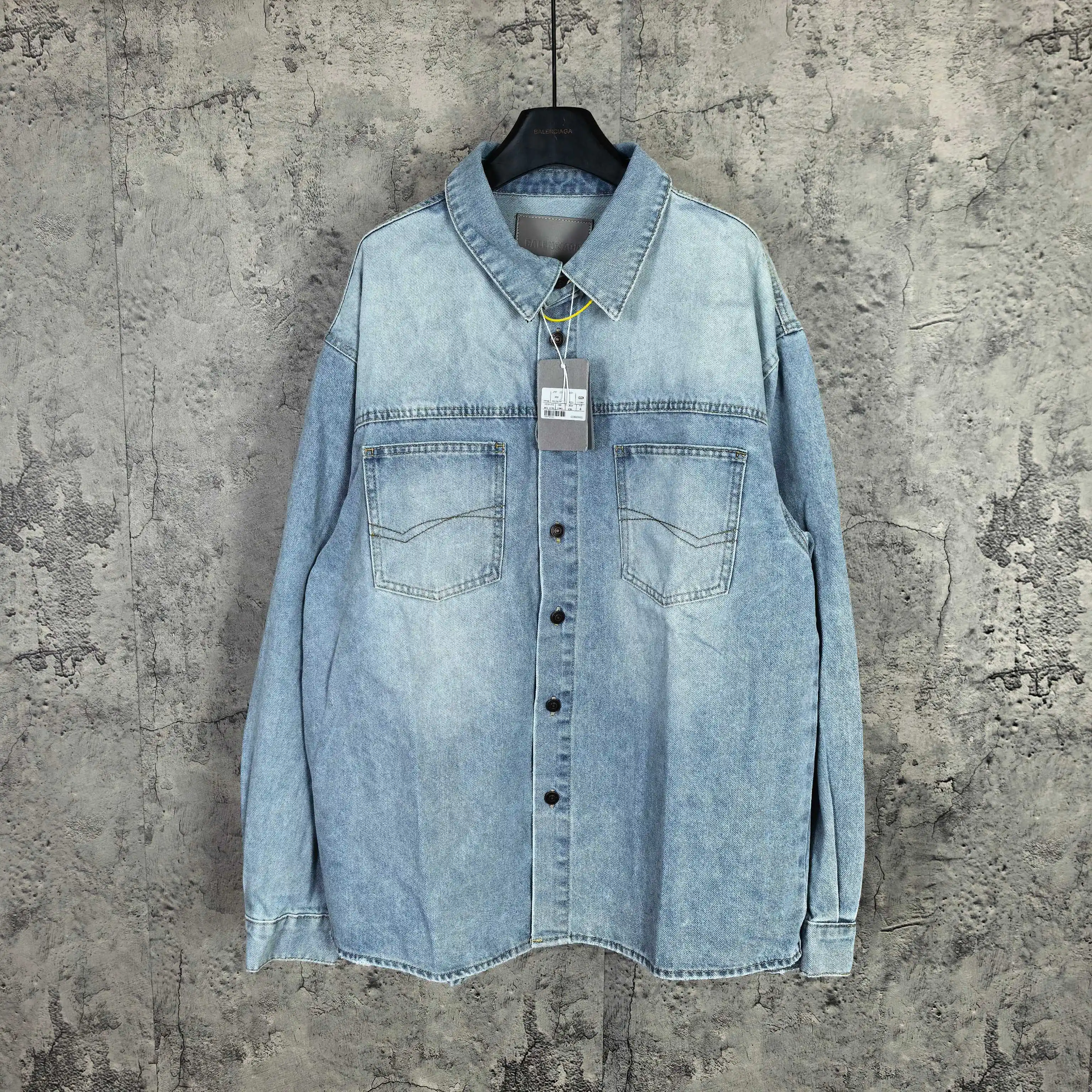 Oversized Washed Denim Shirt Jacket D22024469