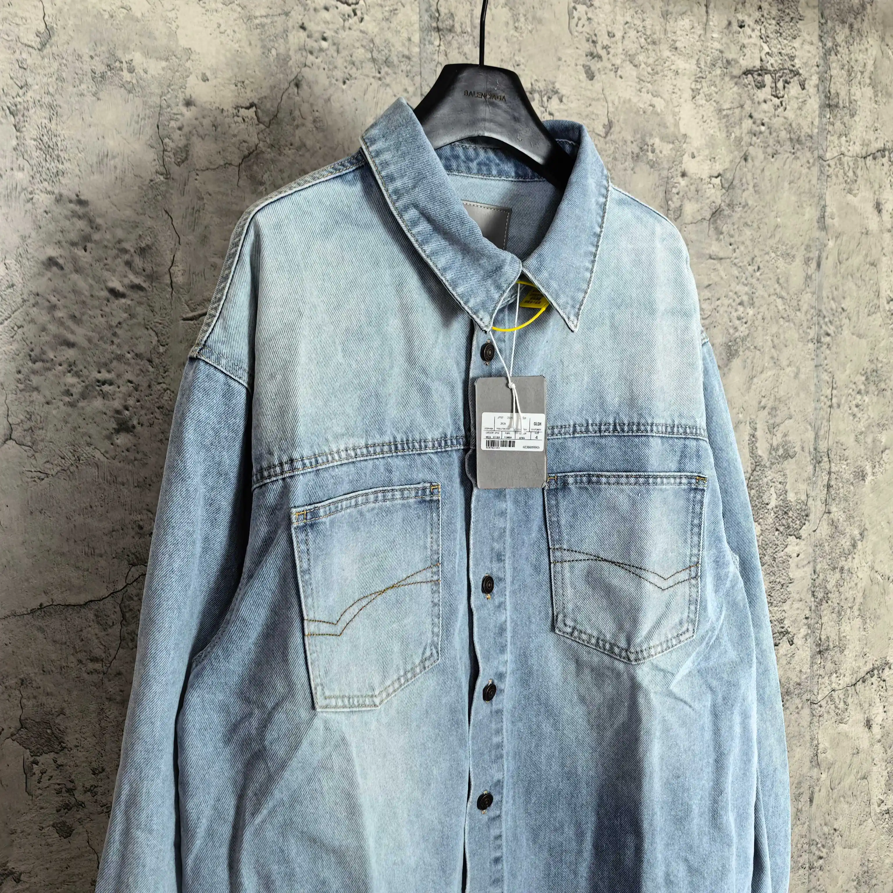 Oversized Washed Denim Shirt Jacket D22024469 — view 7