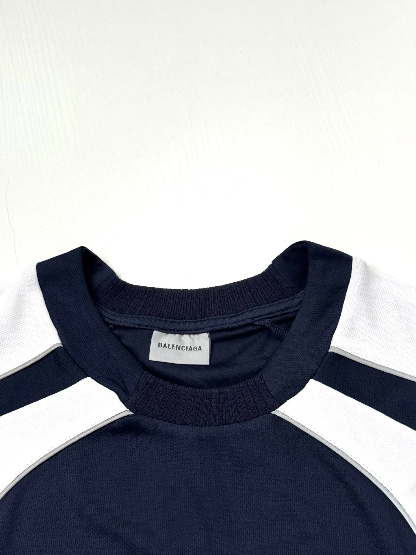 Soccer Series Oversized Logo T-Shirt D22018699 — view 9
