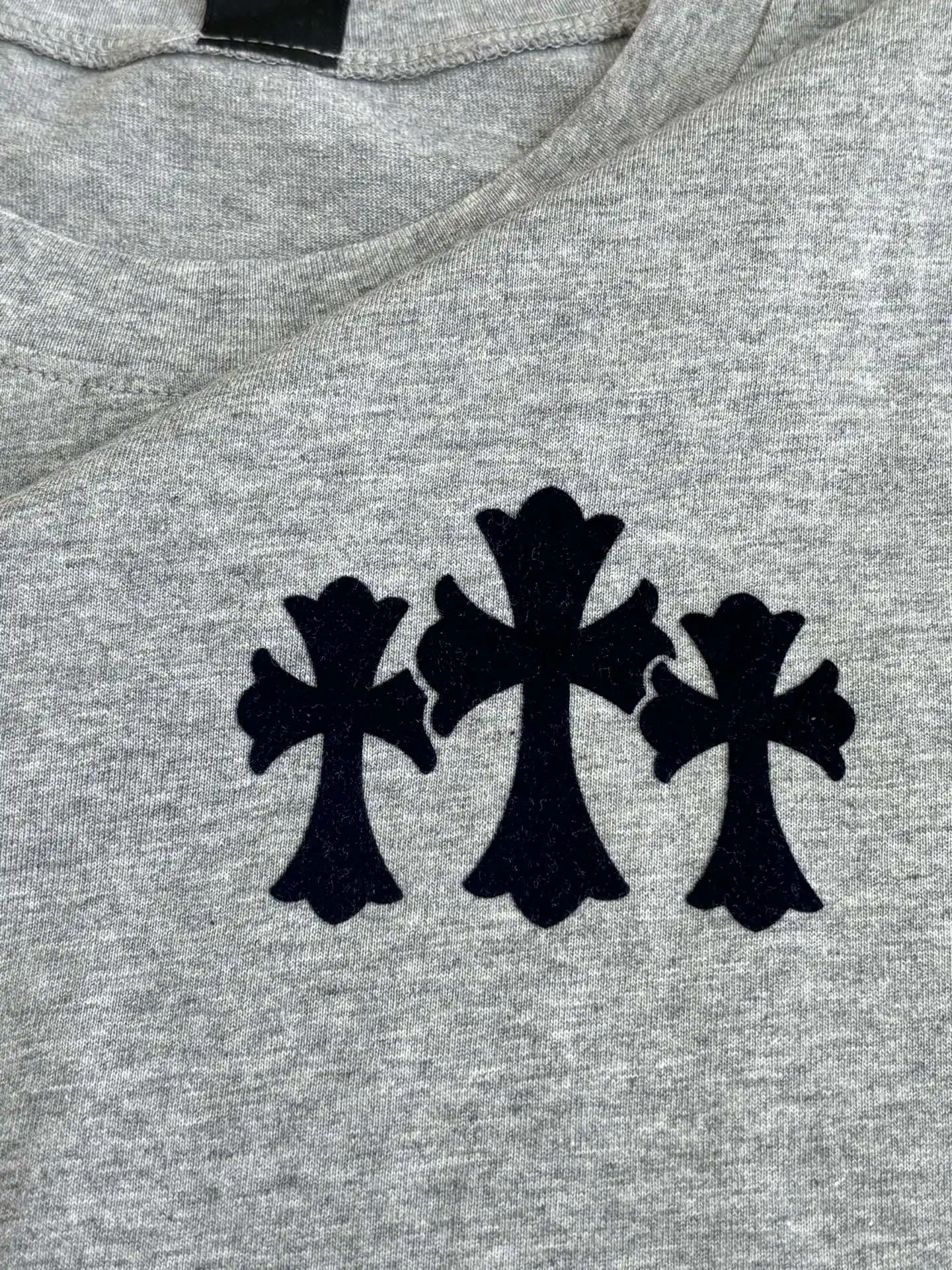 Chrome Hearts Flocked Cross Long-Sleeve T-Shirt D22018617 — view 6