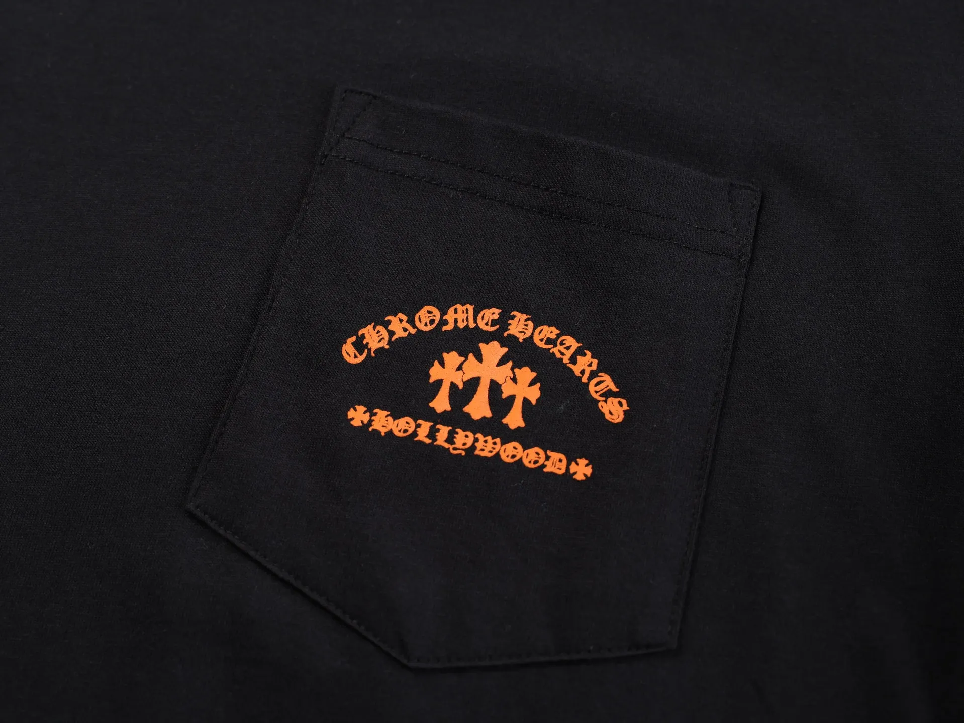 Logo-Print Cotton-Jersey Long-Sleeve T-Shirt D22022449 — view 5