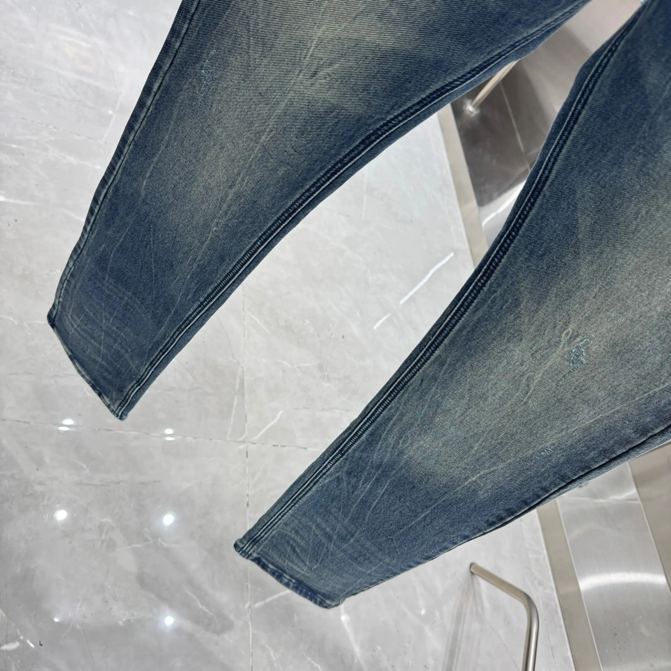Straight-Leg Washed Denim JoggJeans D22019120 — view 9