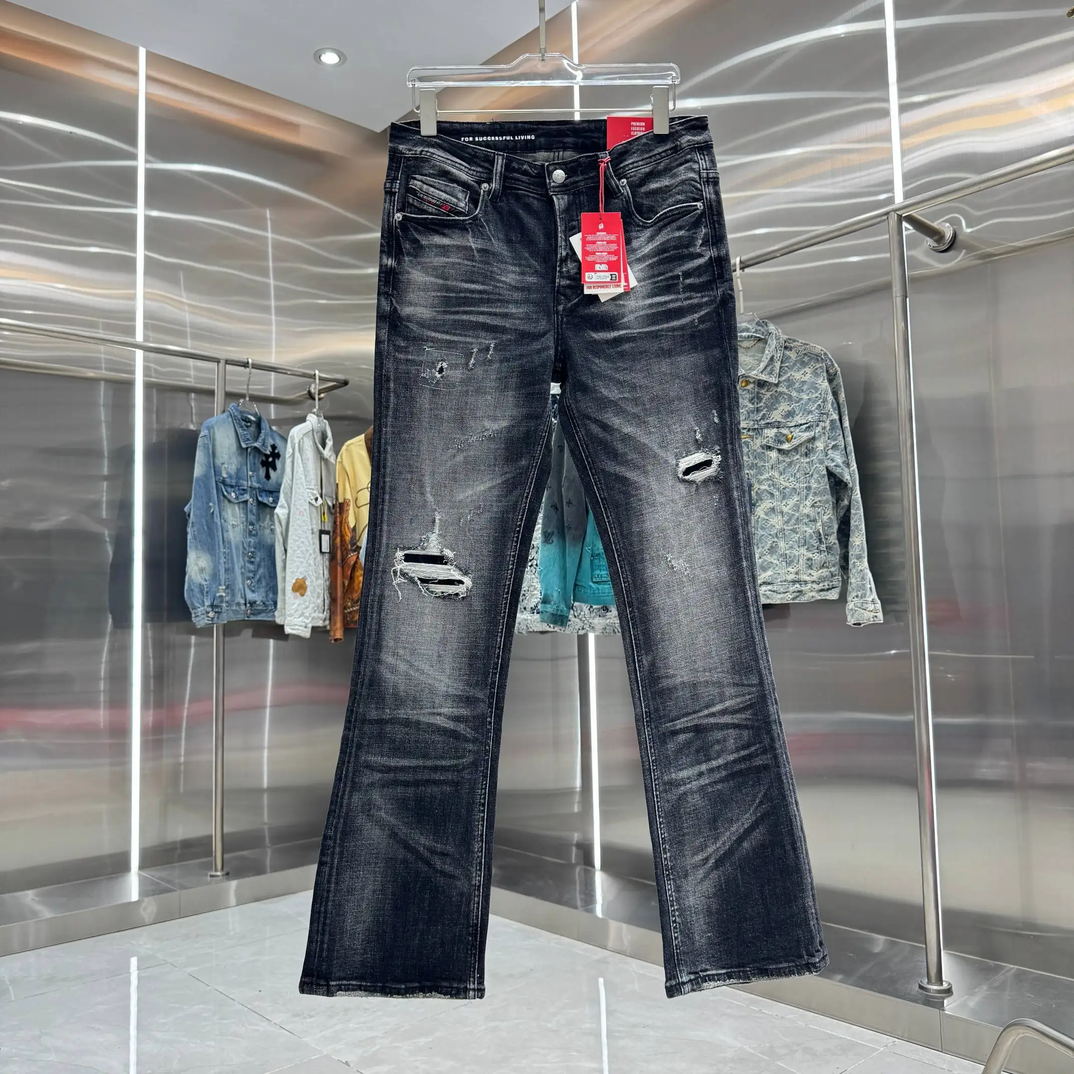 Distressed Bootcut Jeans in Washed Black D22019124